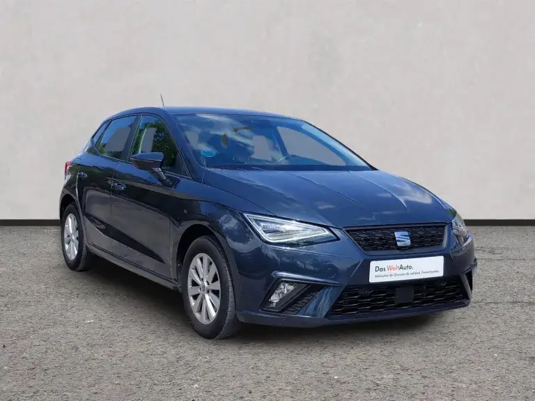 SEAT IBIZA Gasolina 2023 segunda-mano Jaén