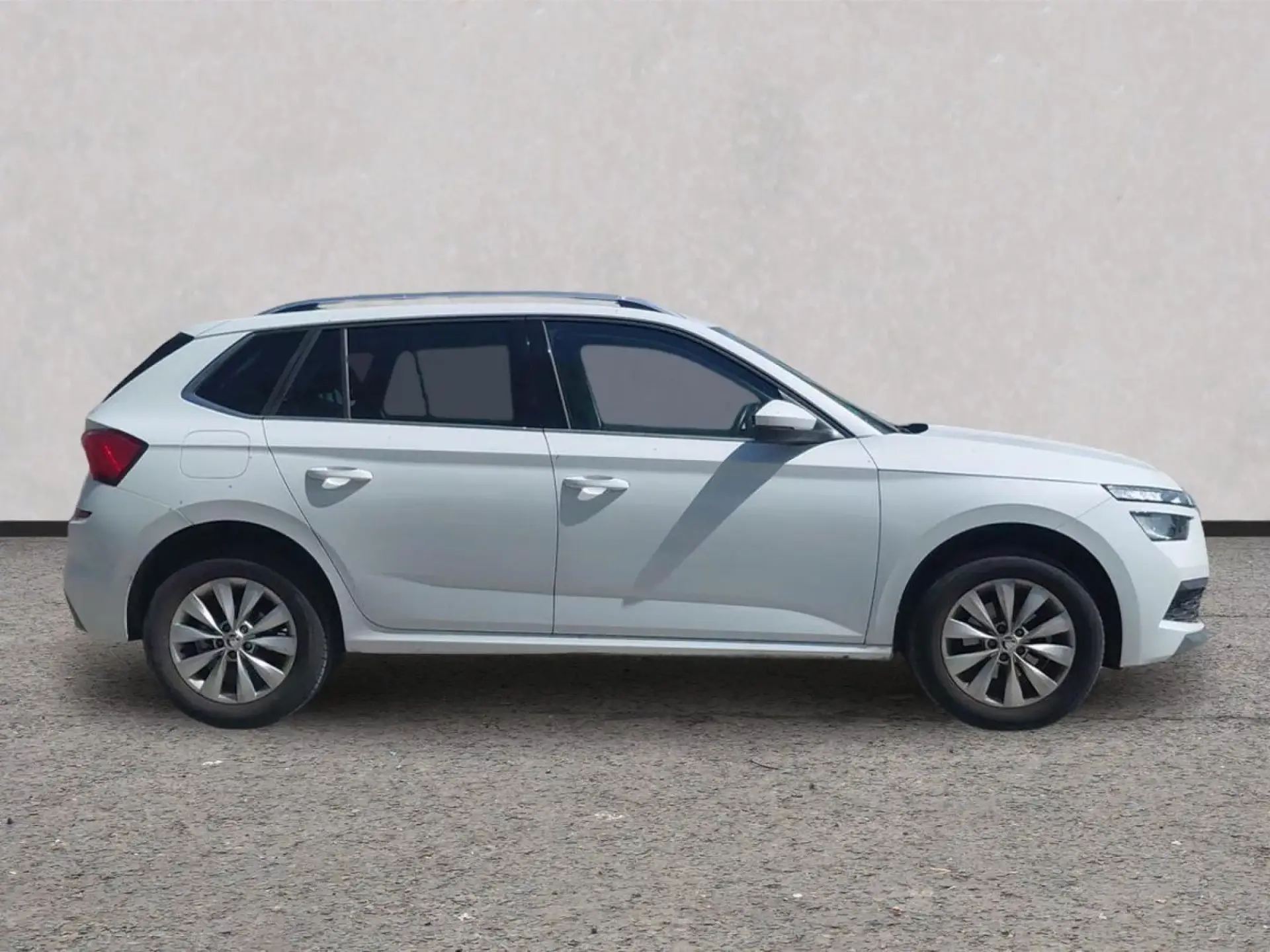 SKODA KAMIQ Gasolina 2022 segunda-mano Jaén