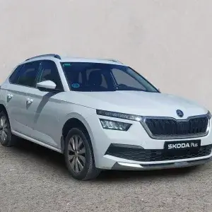 SKODA KAMIQ Gasolina 2022 segunda-mano Jaén