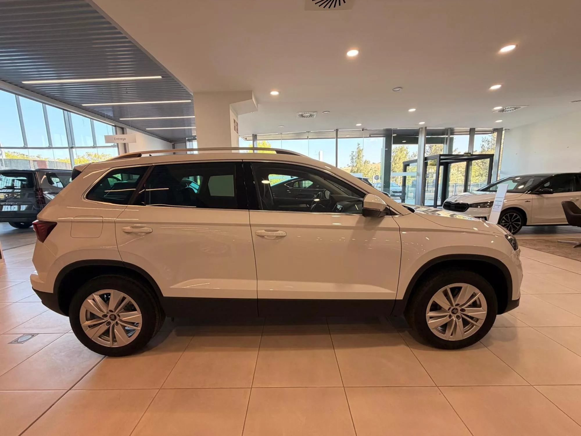 SKODA KAROQ Diesel nuevo entrega inmediata Jaén