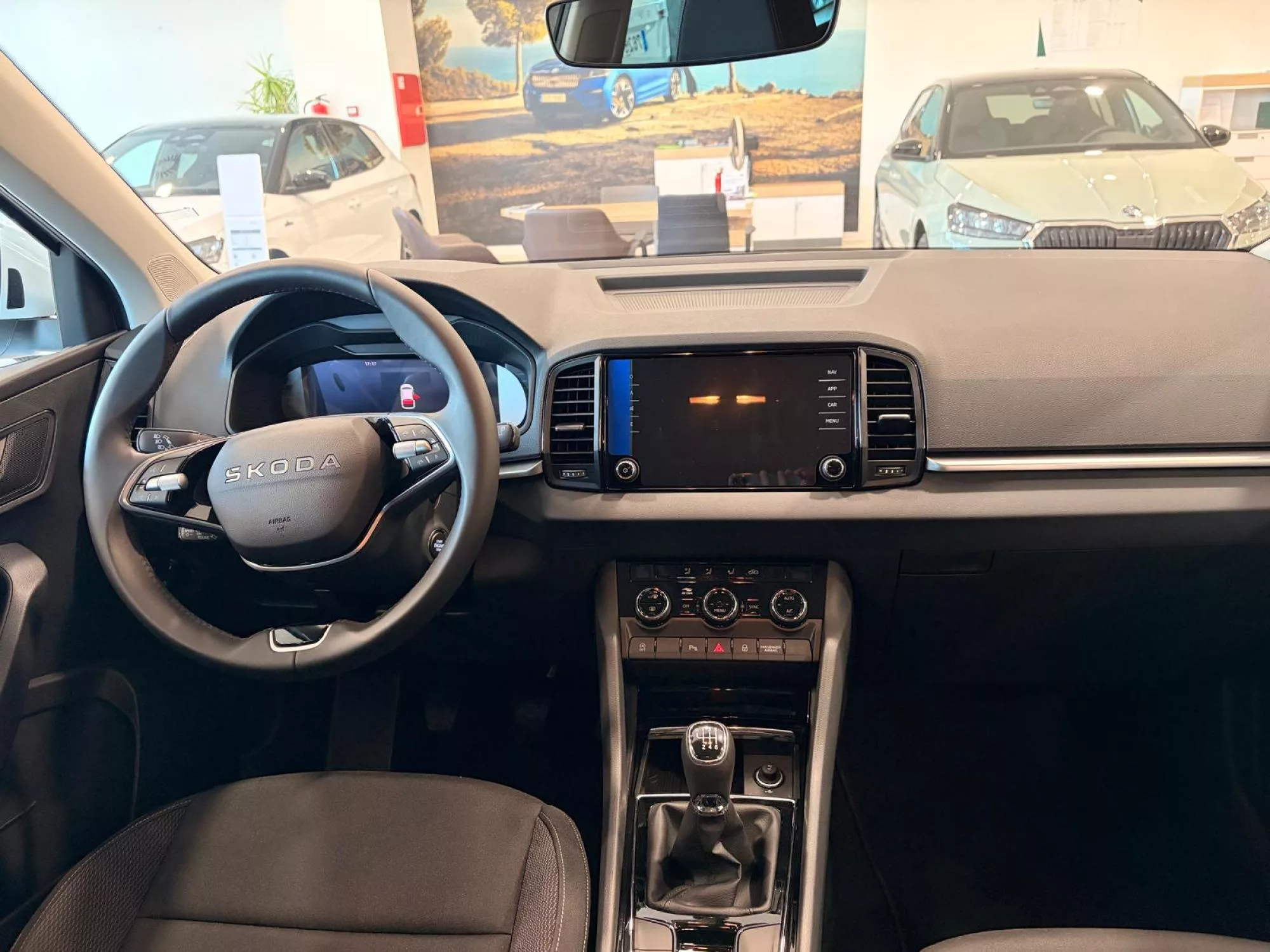 SKODA KAROQ Diesel nuevo entrega inmediata Jaén