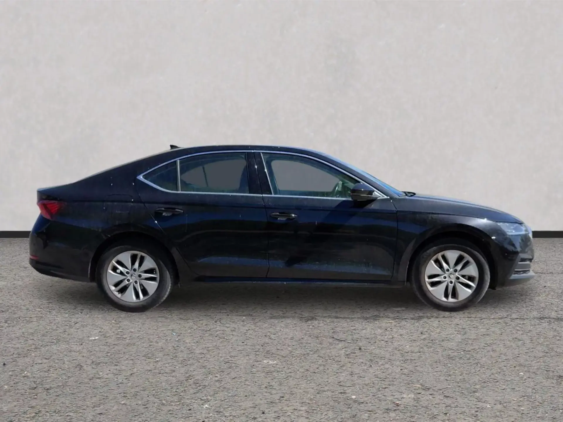 SKODA OCTAVIA Diesel 2023 segunda-mano Jaén