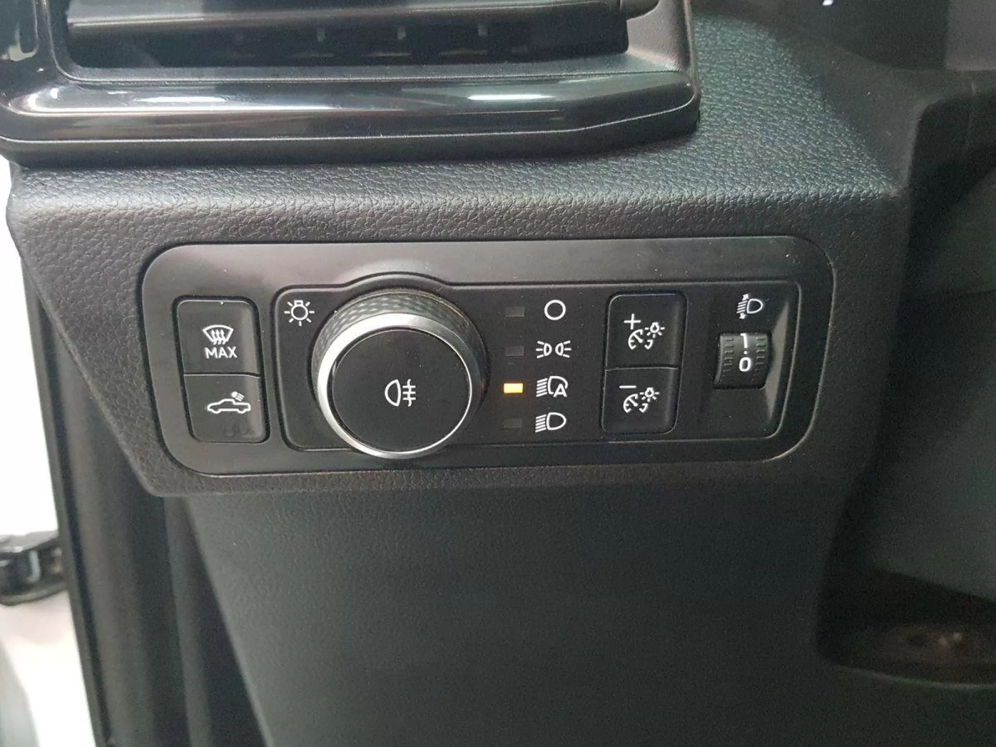 VOLKSWAGEN AMAROK Diesel 2025 segunda-mano Jaén