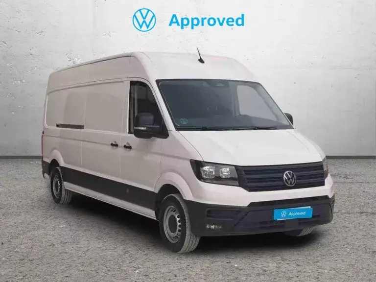 VOLKSWAGEN CRAFTER FURGON Diesel 2025 segunda-mano Jaén