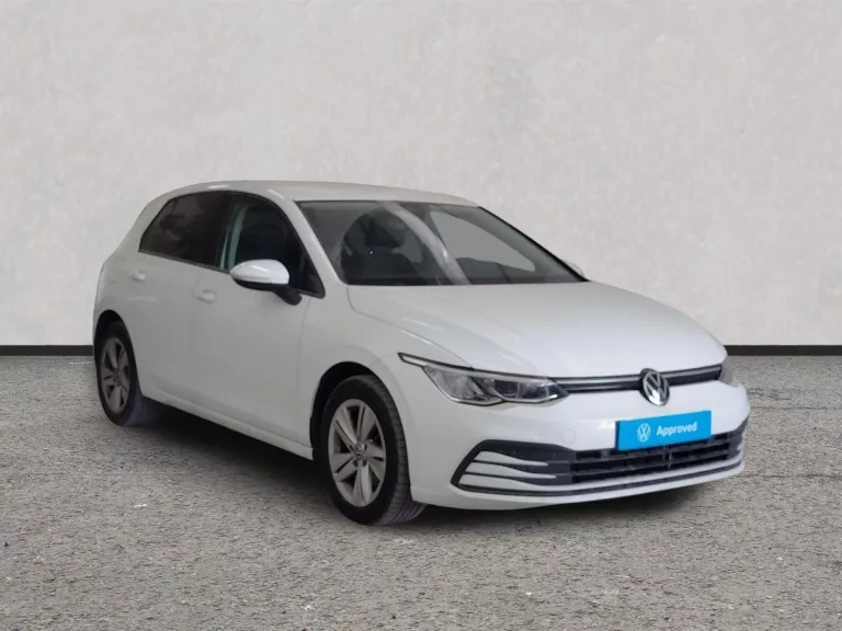VOLKSWAGEN GOLF VARIANT Gasolina 2022 segunda-mano Jaén