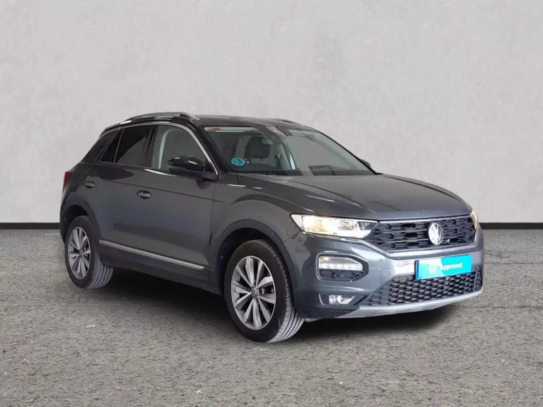 VOLKSWAGEN T-ROC Gasolina 2021 segunda-mano Jaén
