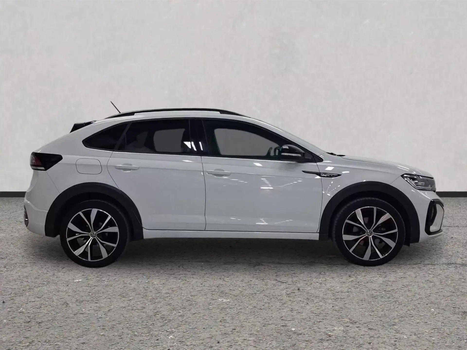 VOLKSWAGEN TAIGO Gasolina 2022 segunda-mano Jaén