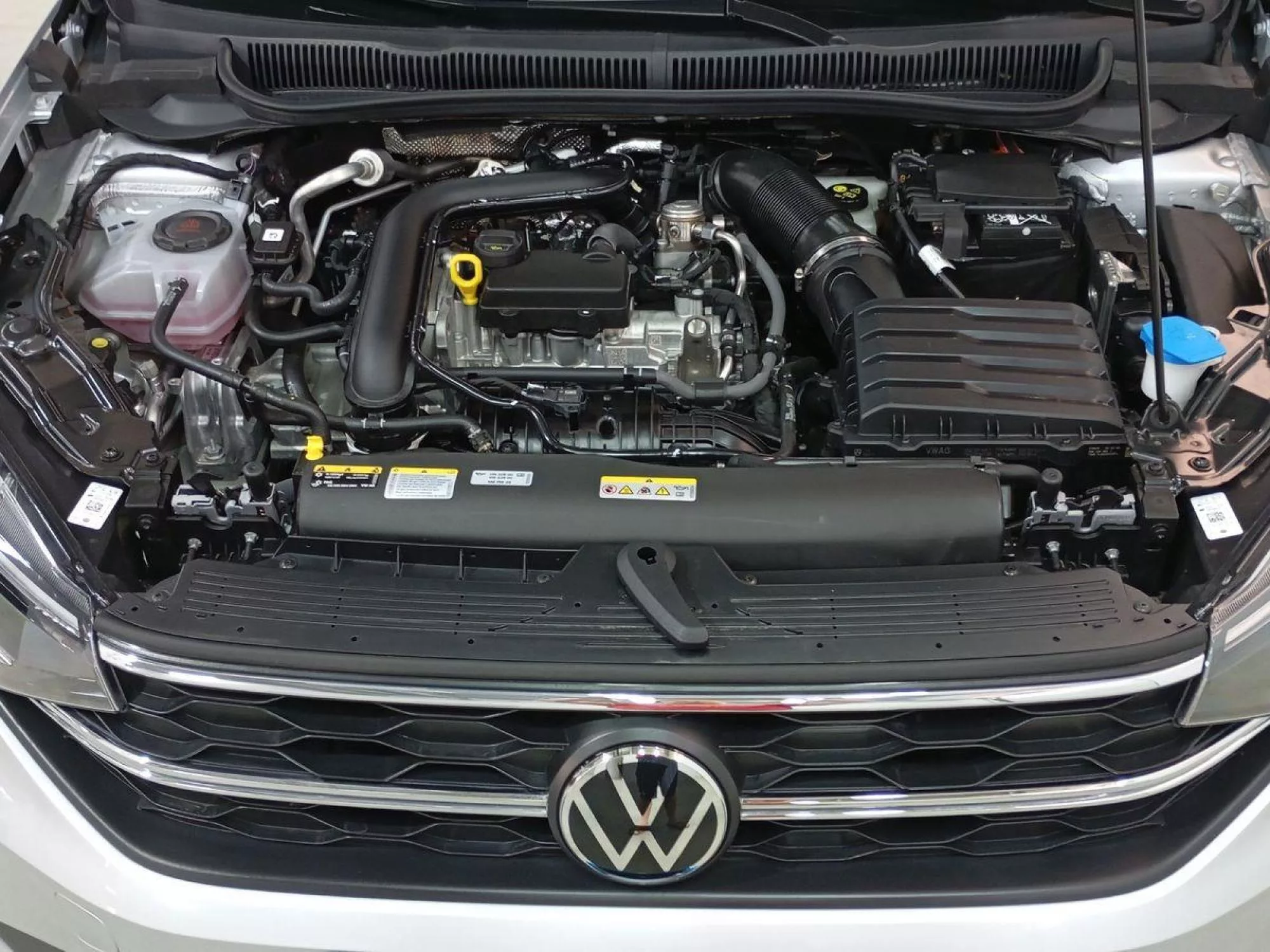 VOLKSWAGEN TAIGO Gasolina 2025 segunda-mano Jaén