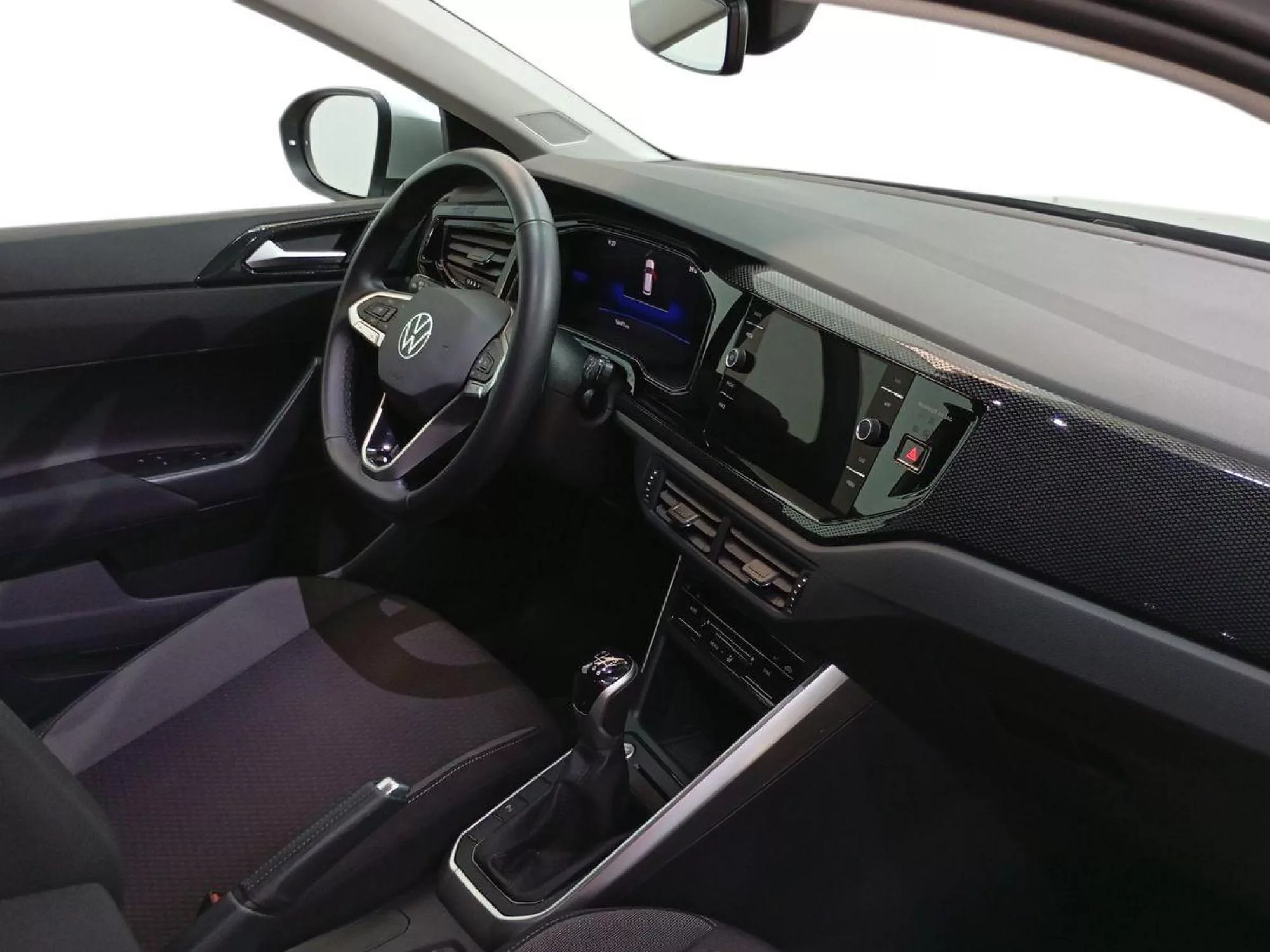 VOLKSWAGEN TAIGO Gasolina 2025 segunda-mano Jaén