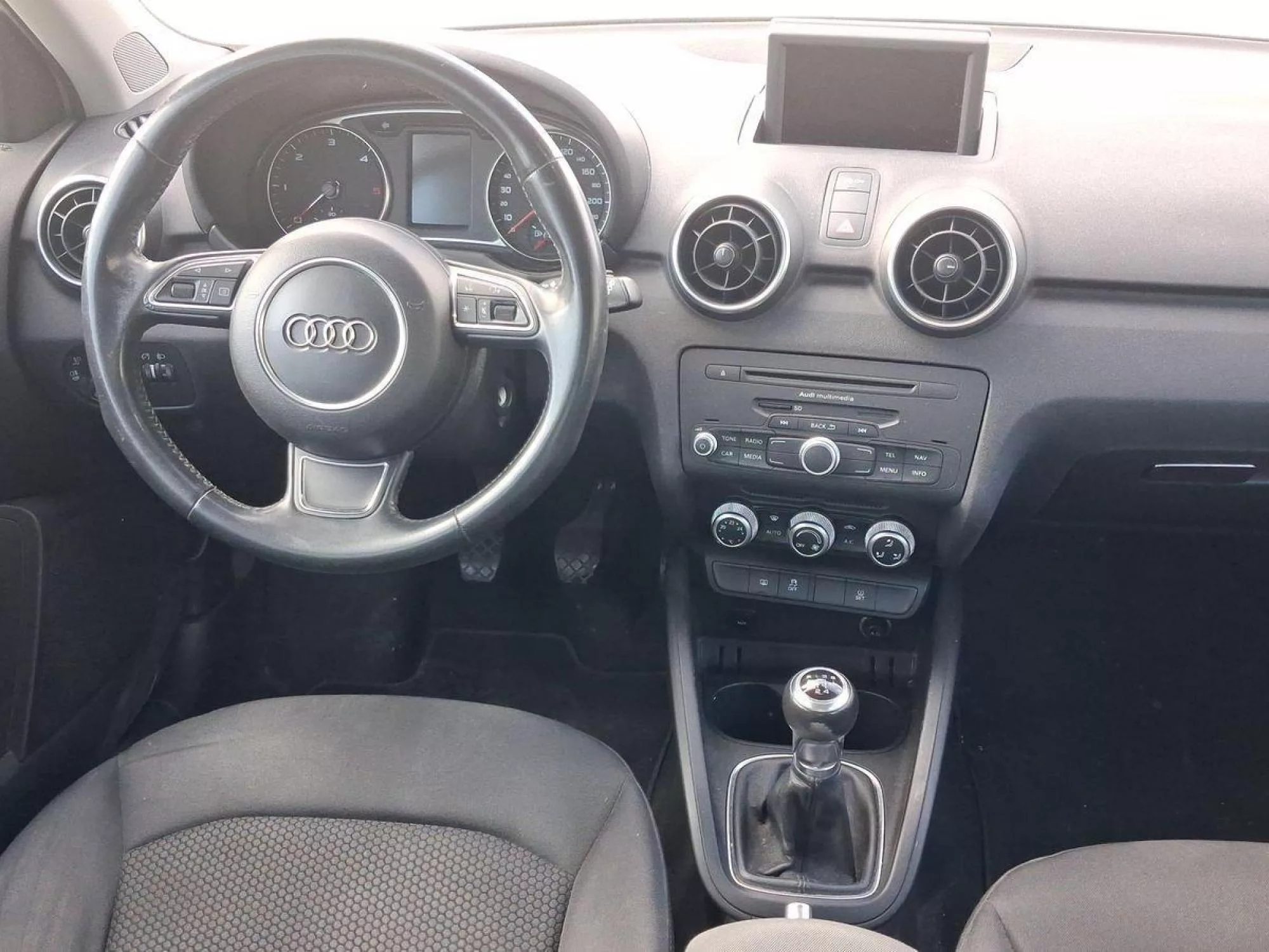 AUDI A1 SPORTBACK Diesel 2015 segunda-mano Jaén