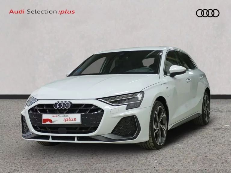 AUDI A3 SPORTBACK Hibrido enchufable 2025 km 0 Jaén