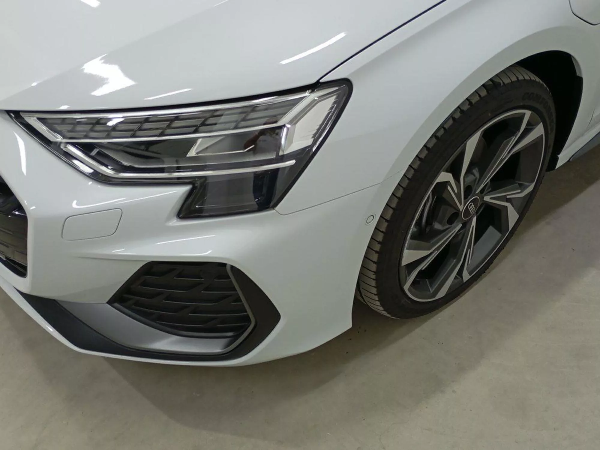 AUDI A3 SPORTBACK Hibrido enchufable 2025 km 0 Jaén