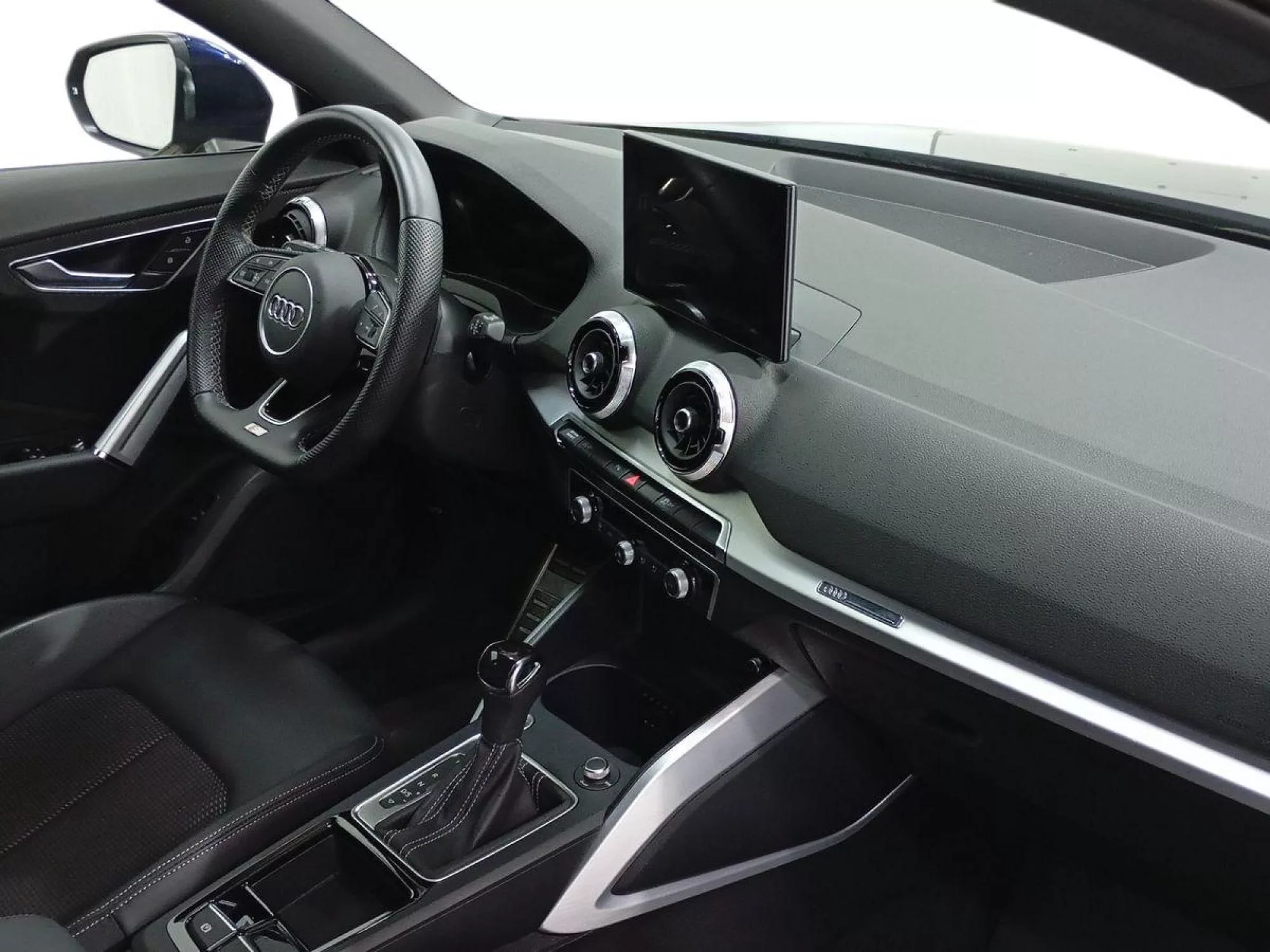 AUDI Q2 Diesel 2025 km 0 Jaén