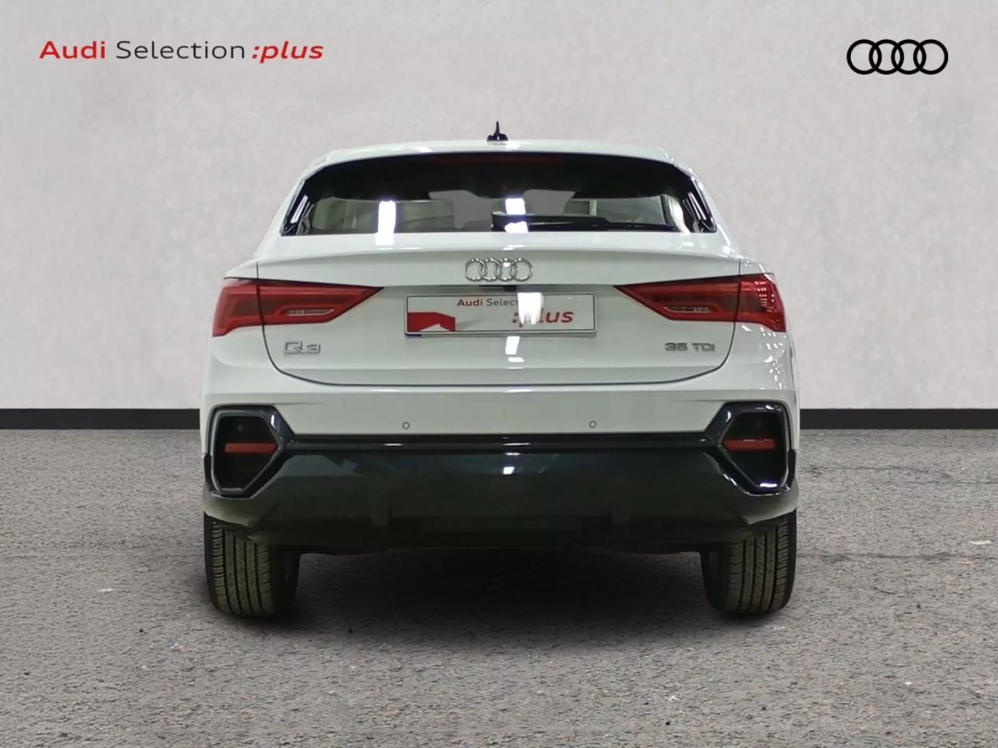 AUDI Q3 Diesel 2023 segunda-mano Jaén