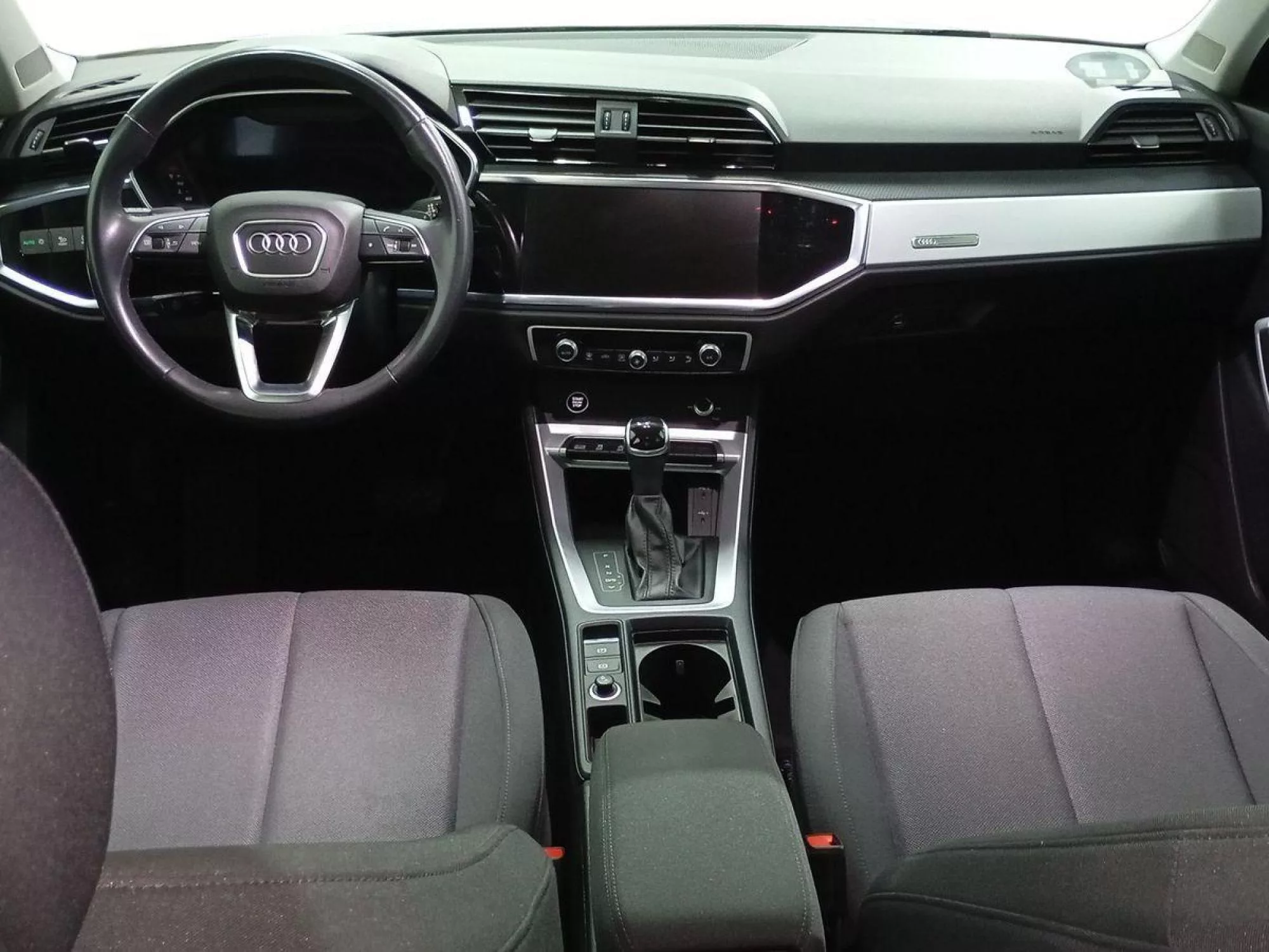 AUDI Q3 Diesel 2023 segunda-mano Jaén