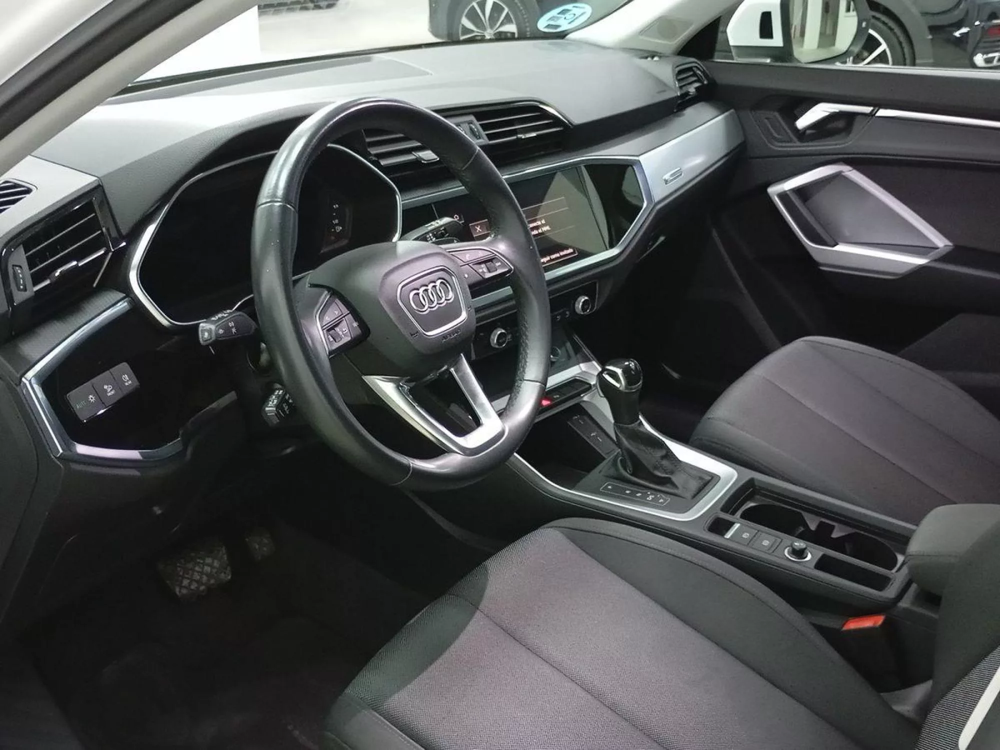 AUDI Q3 Diesel 2023 segunda-mano Jaén