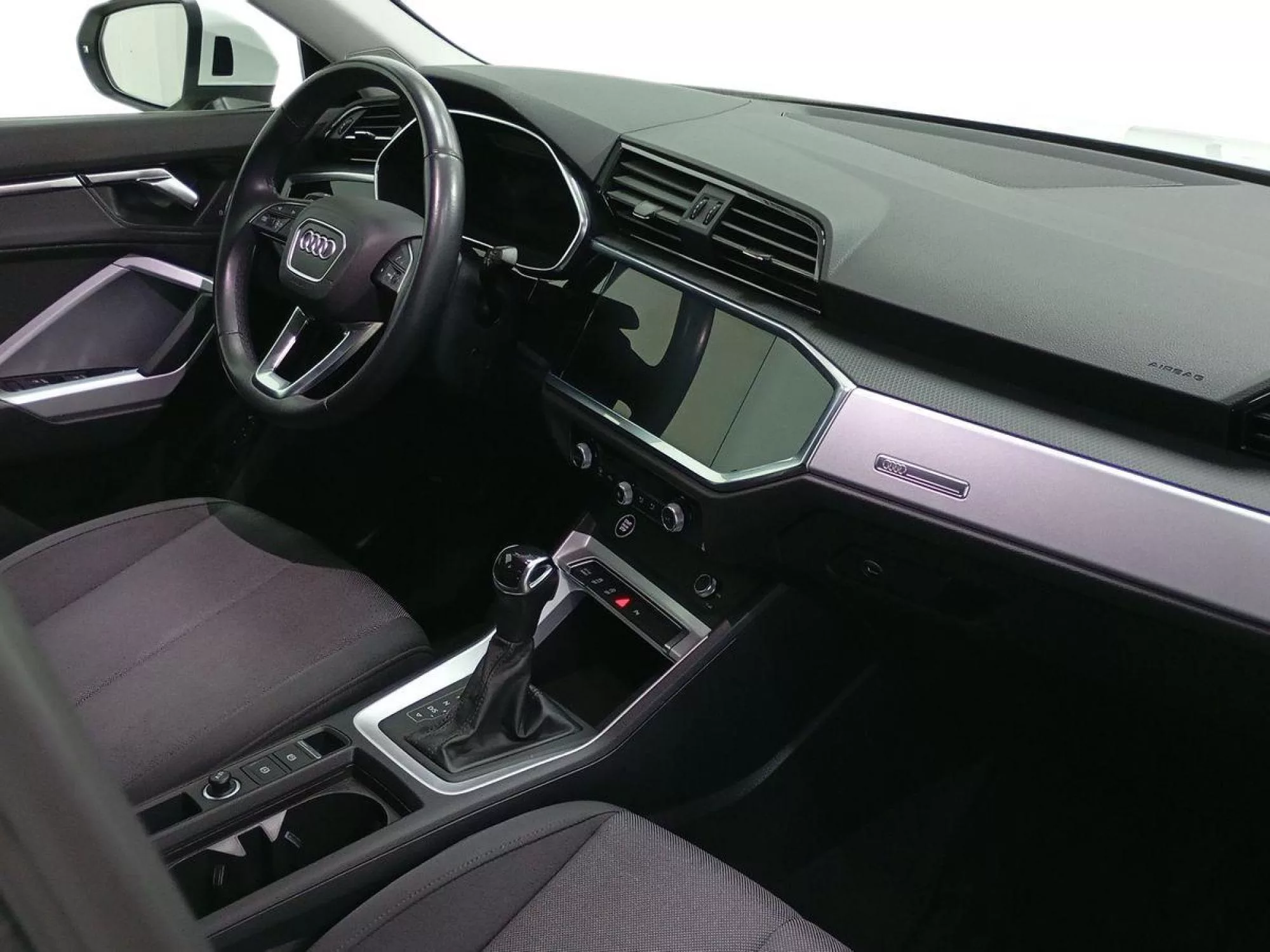 AUDI Q3 Diesel 2023 segunda-mano Jaén