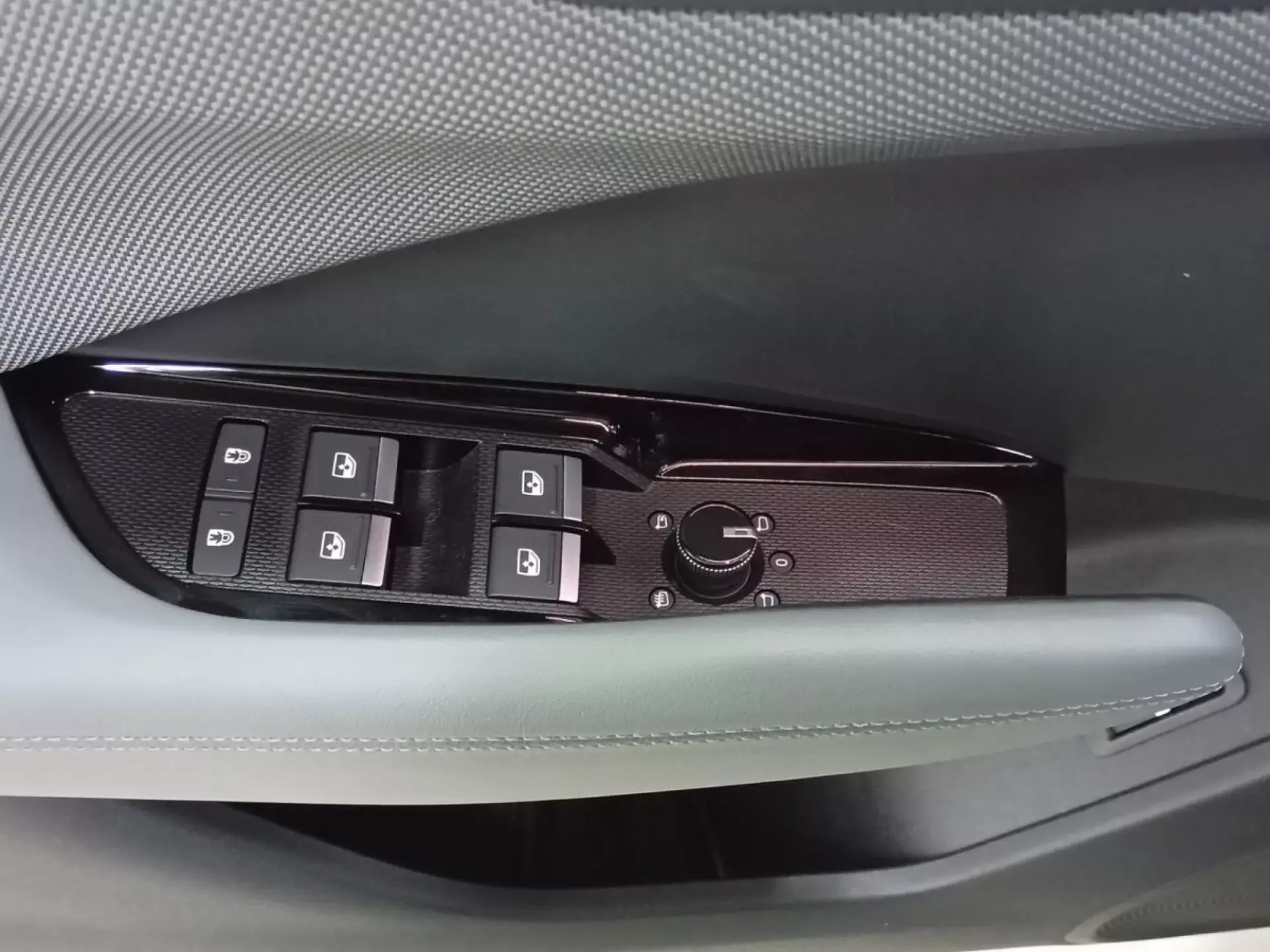 AUDI Q3 Hibrido 2025 km 0 Jaén