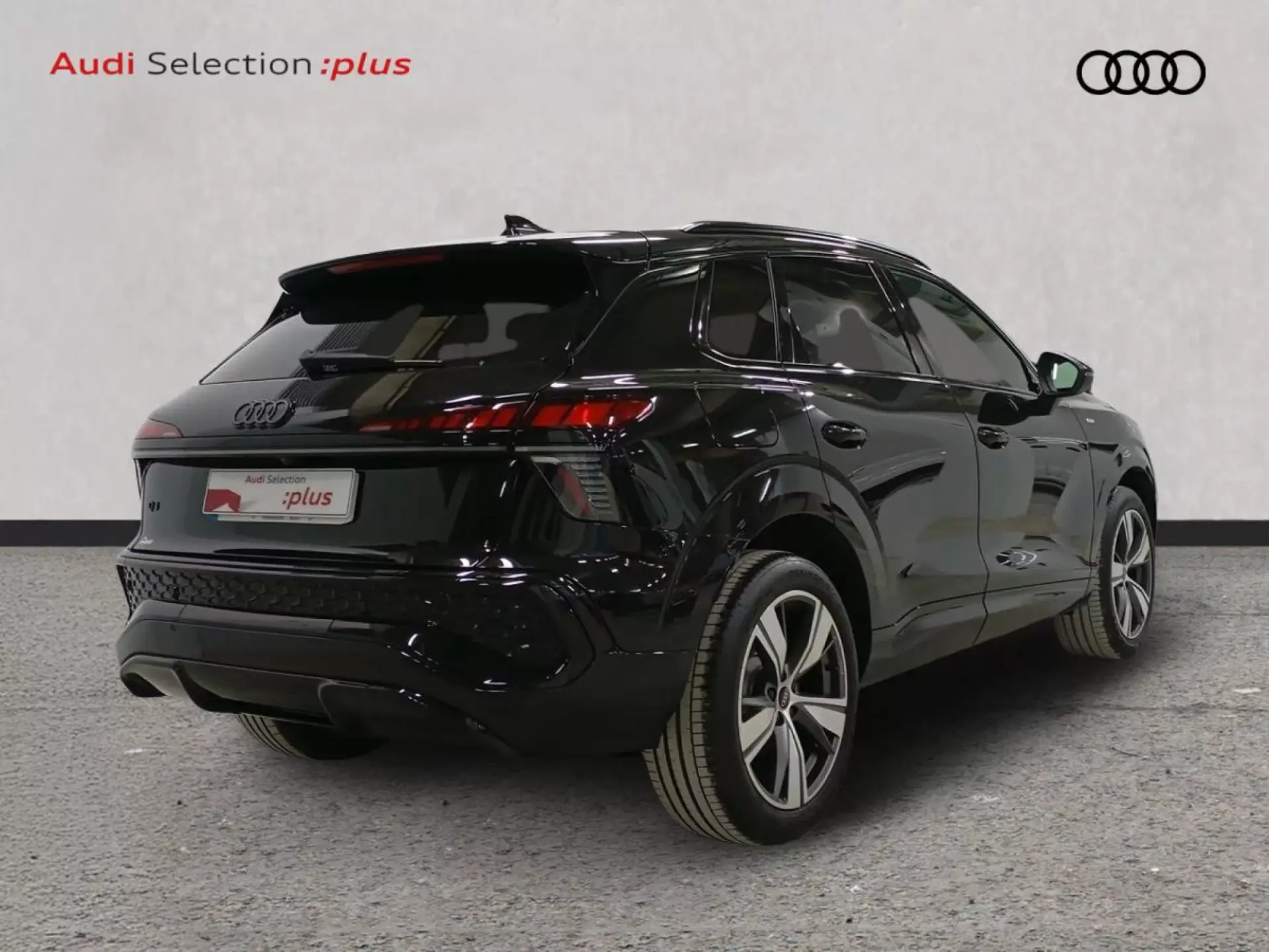 AUDI Q3 Hibrido 2025 km 0 Jaén