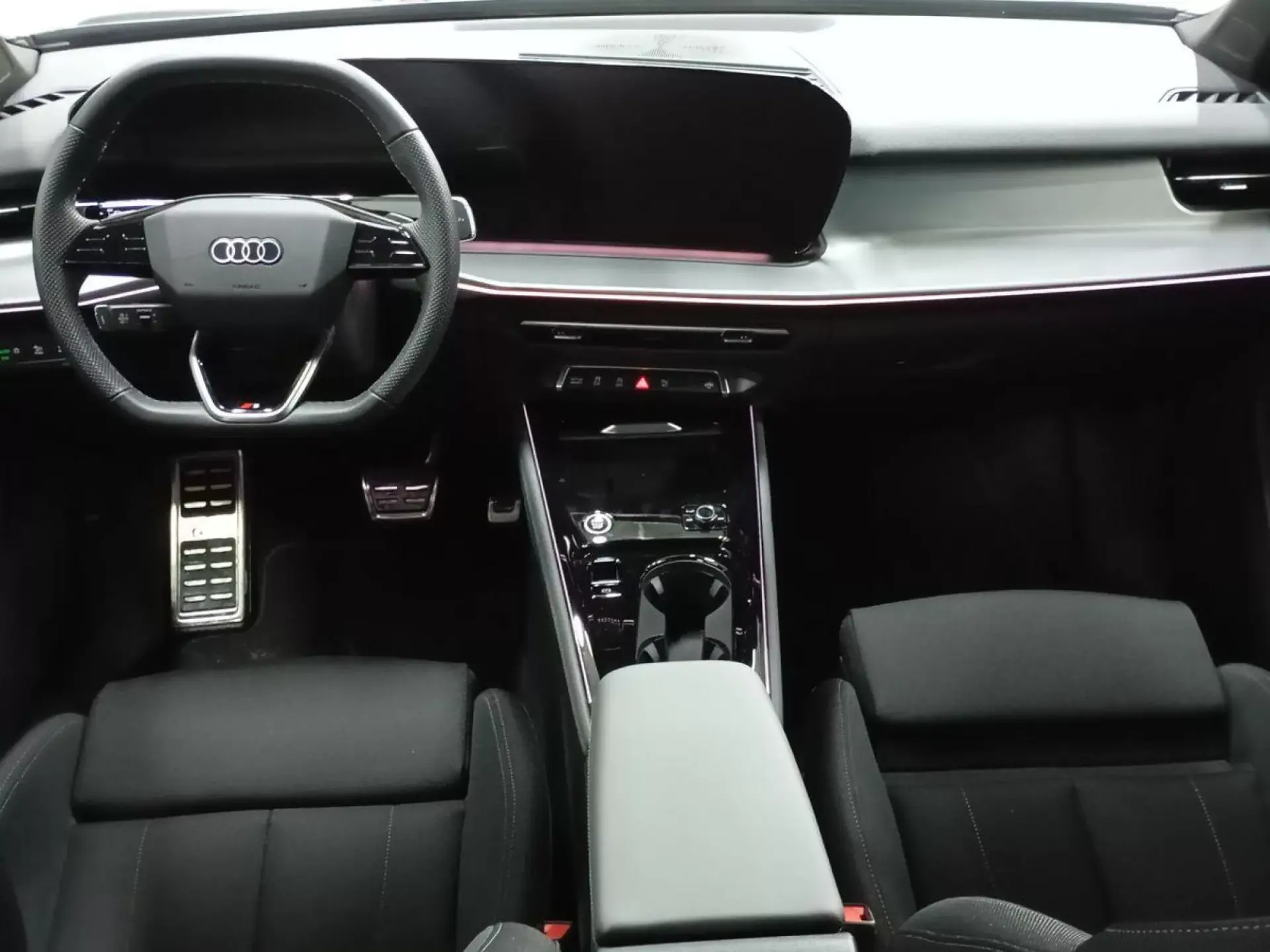 AUDI Q3 Hibrido 2025 km 0 Jaén