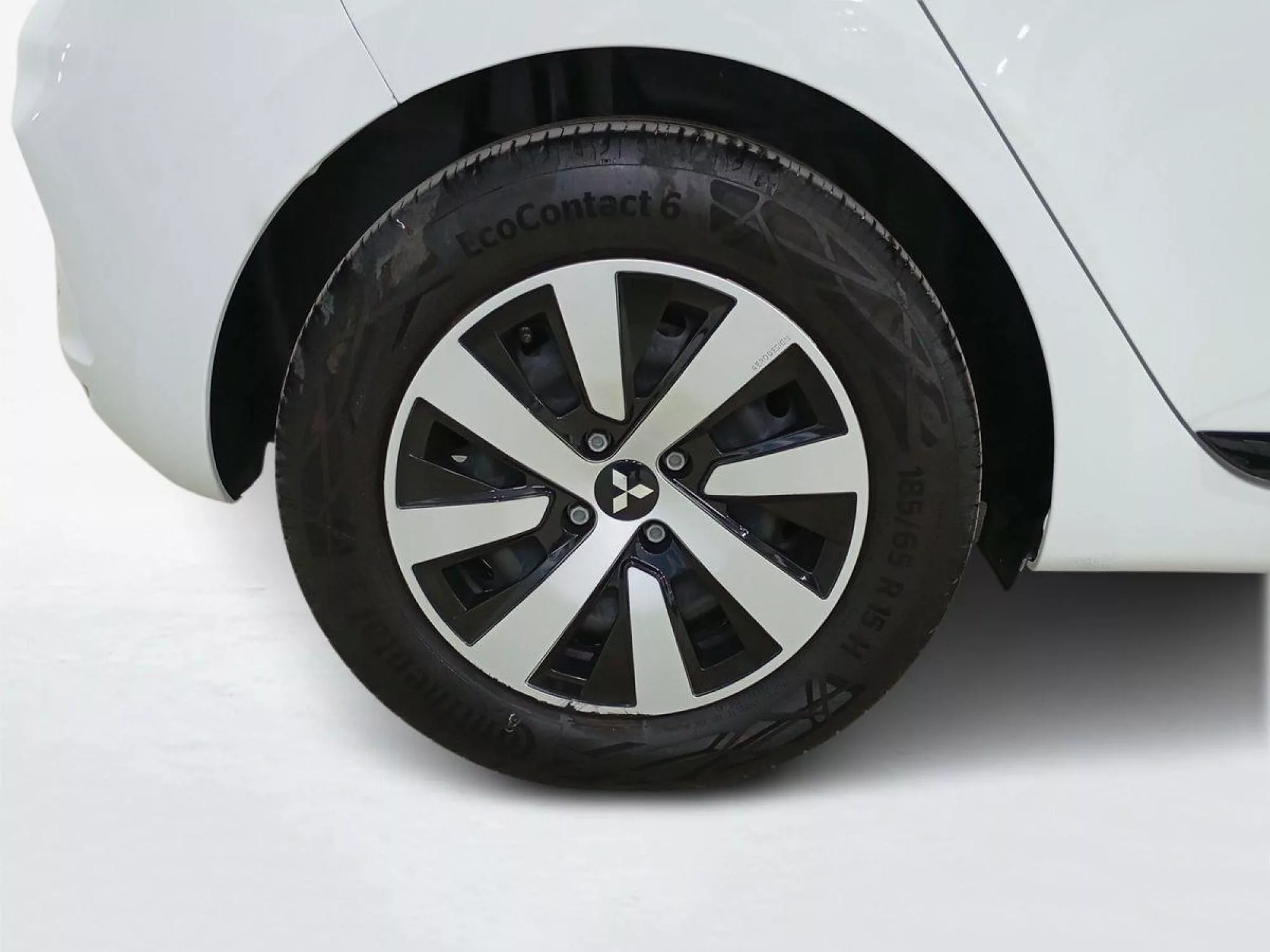 MITSUBISHI COLT Gasolina 2025 segunda-mano Jaén