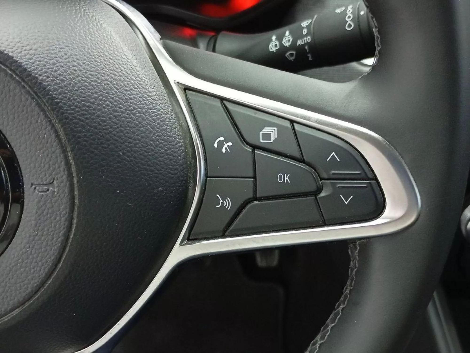 MITSUBISHI COLT Gasolina 2025 segunda-mano Jaén