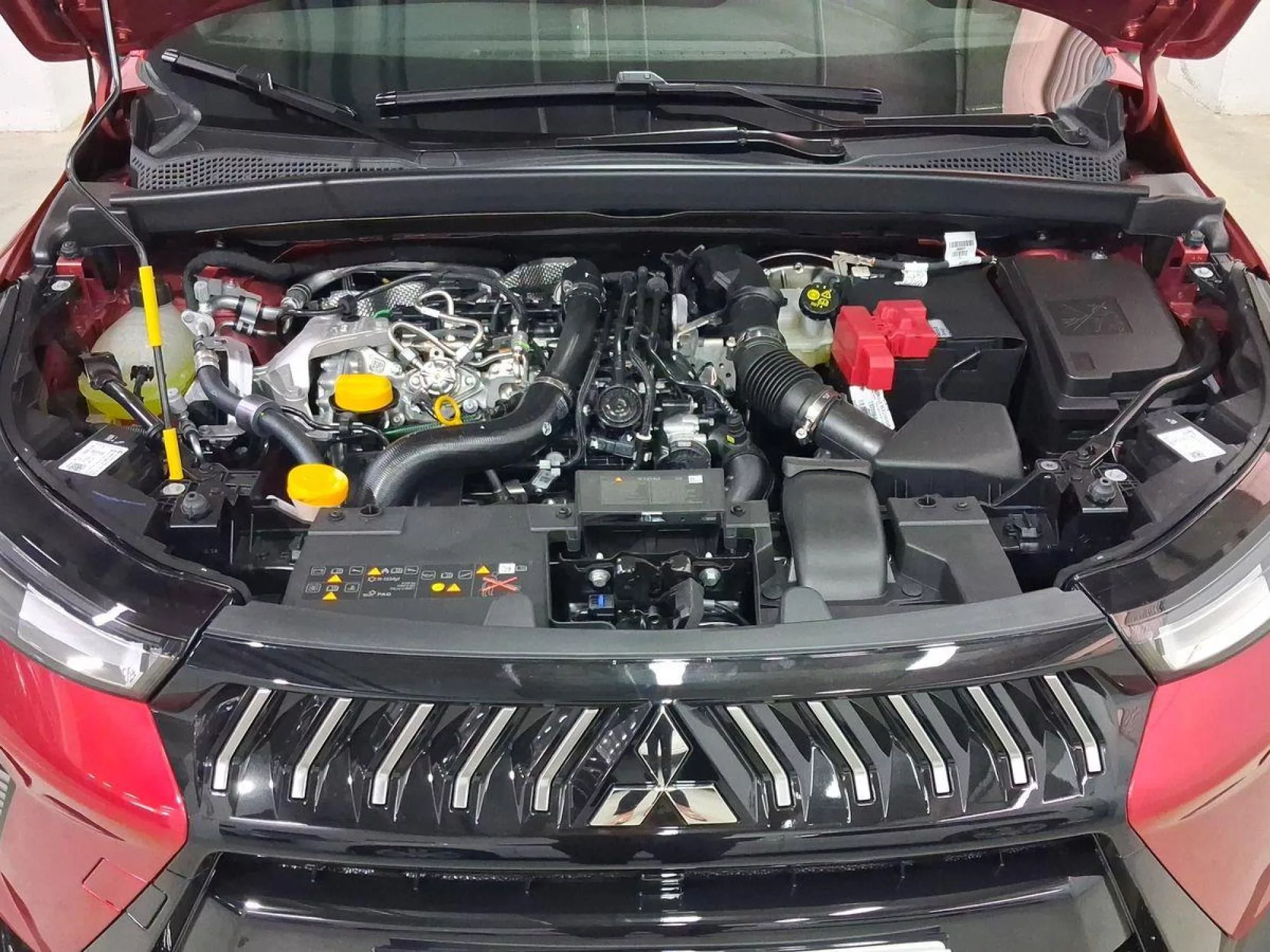 MITSUBISHI GRANDIS Hibrido 2026 segunda-mano Jaén