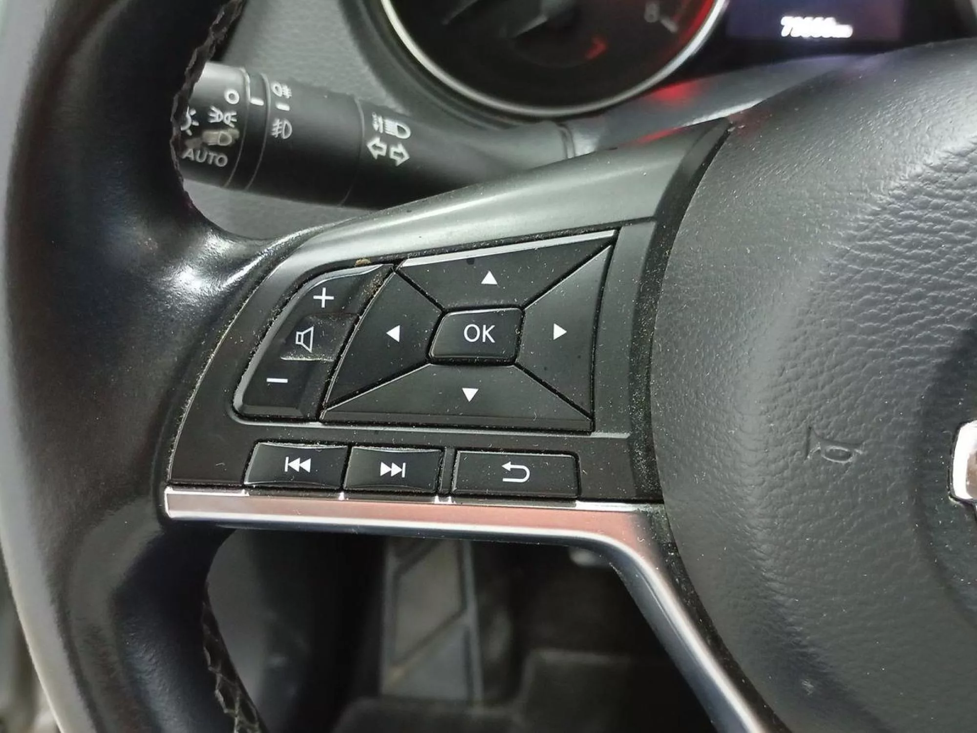 NISSAN QASHQAI Gasolina 2020 segunda-mano Jaén