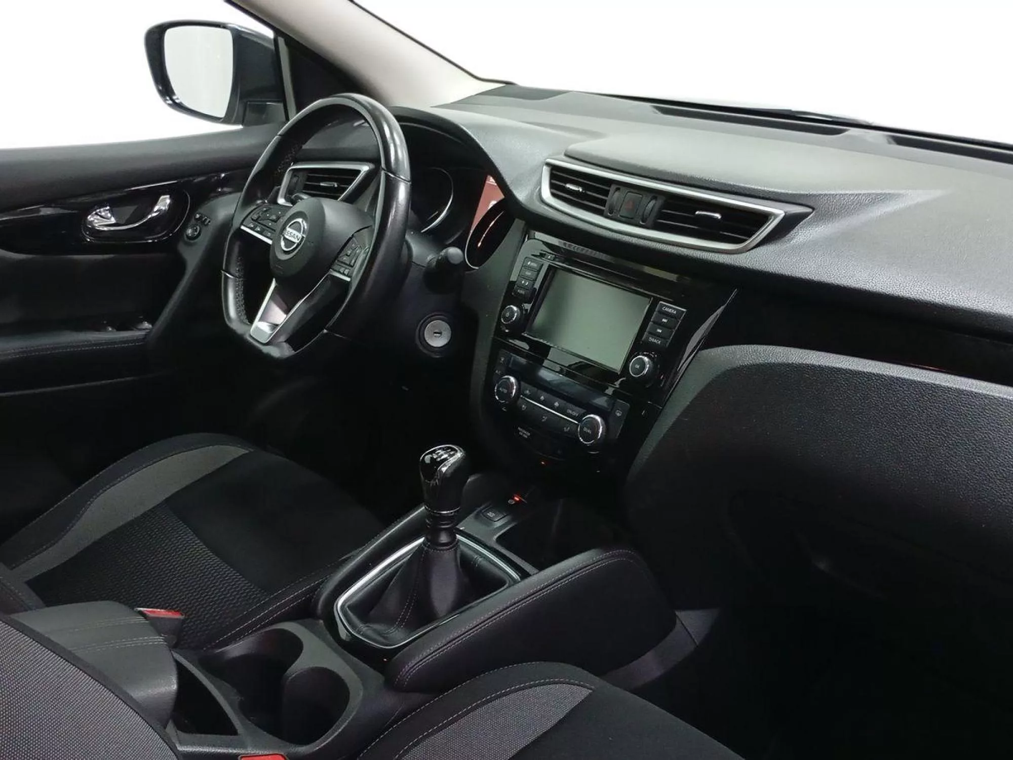 NISSAN QASHQAI Gasolina 2020 segunda-mano Jaén