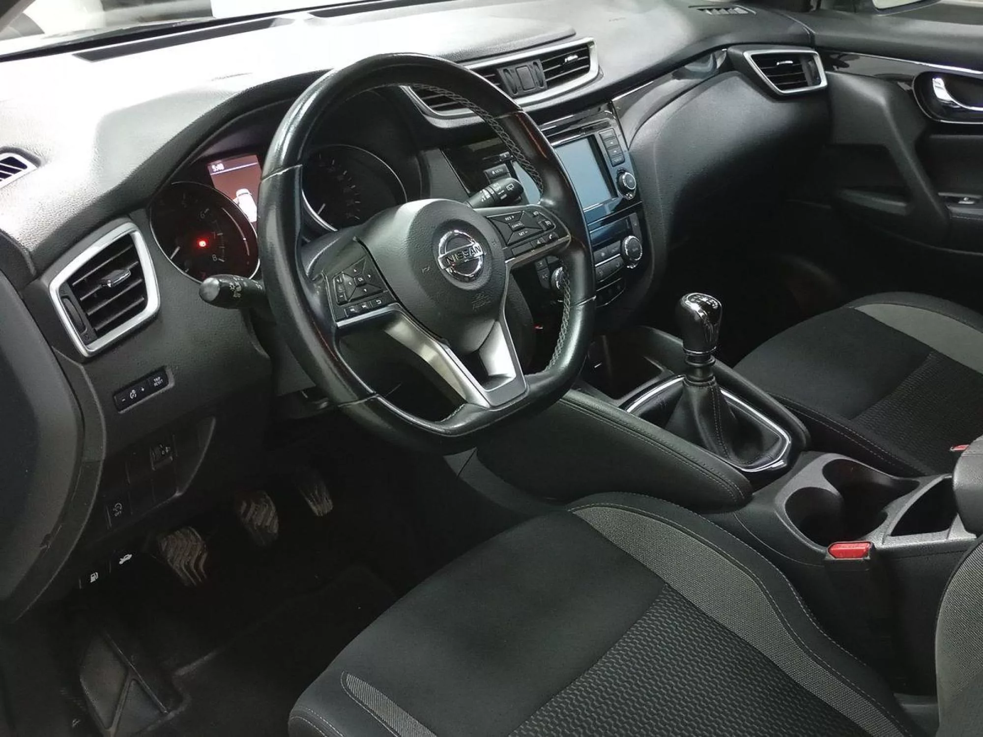 NISSAN QASHQAI Gasolina 2020 segunda-mano Jaén