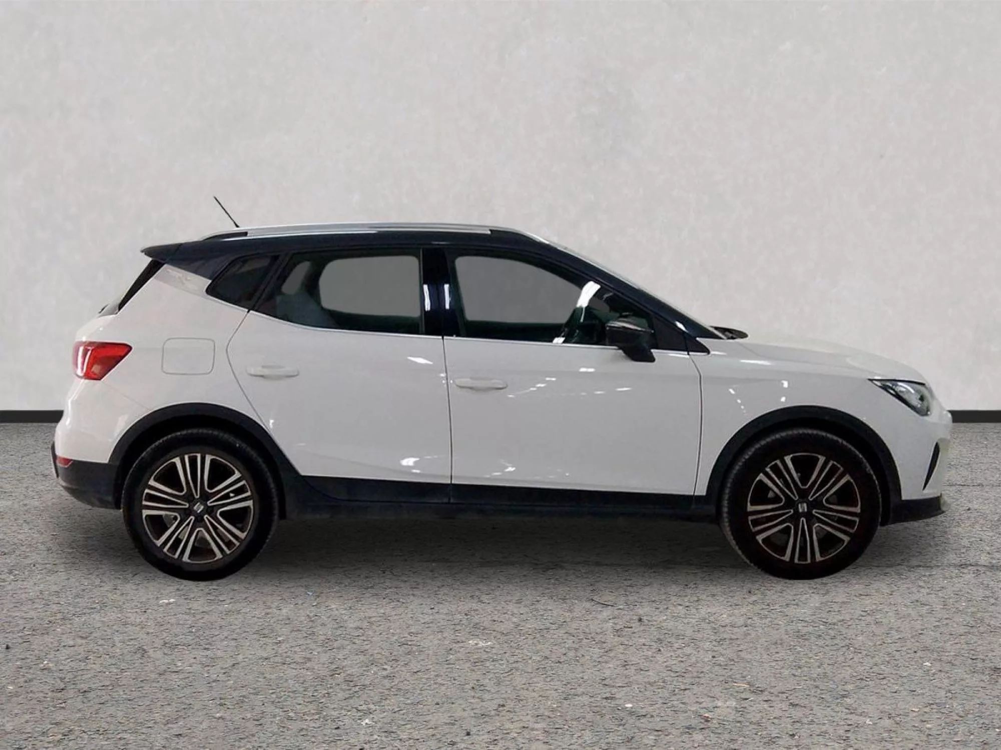 SEAT ARONA Gasolina 2022 segunda-mano Jaén