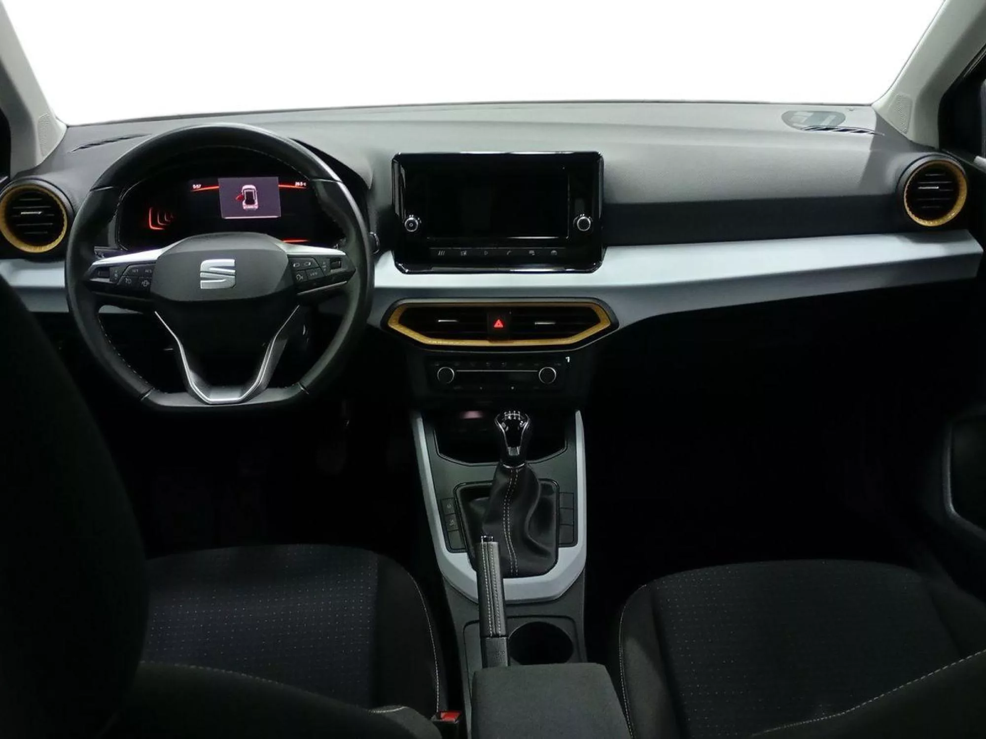 SEAT ARONA Gasolina 2025 segunda-mano Jaén