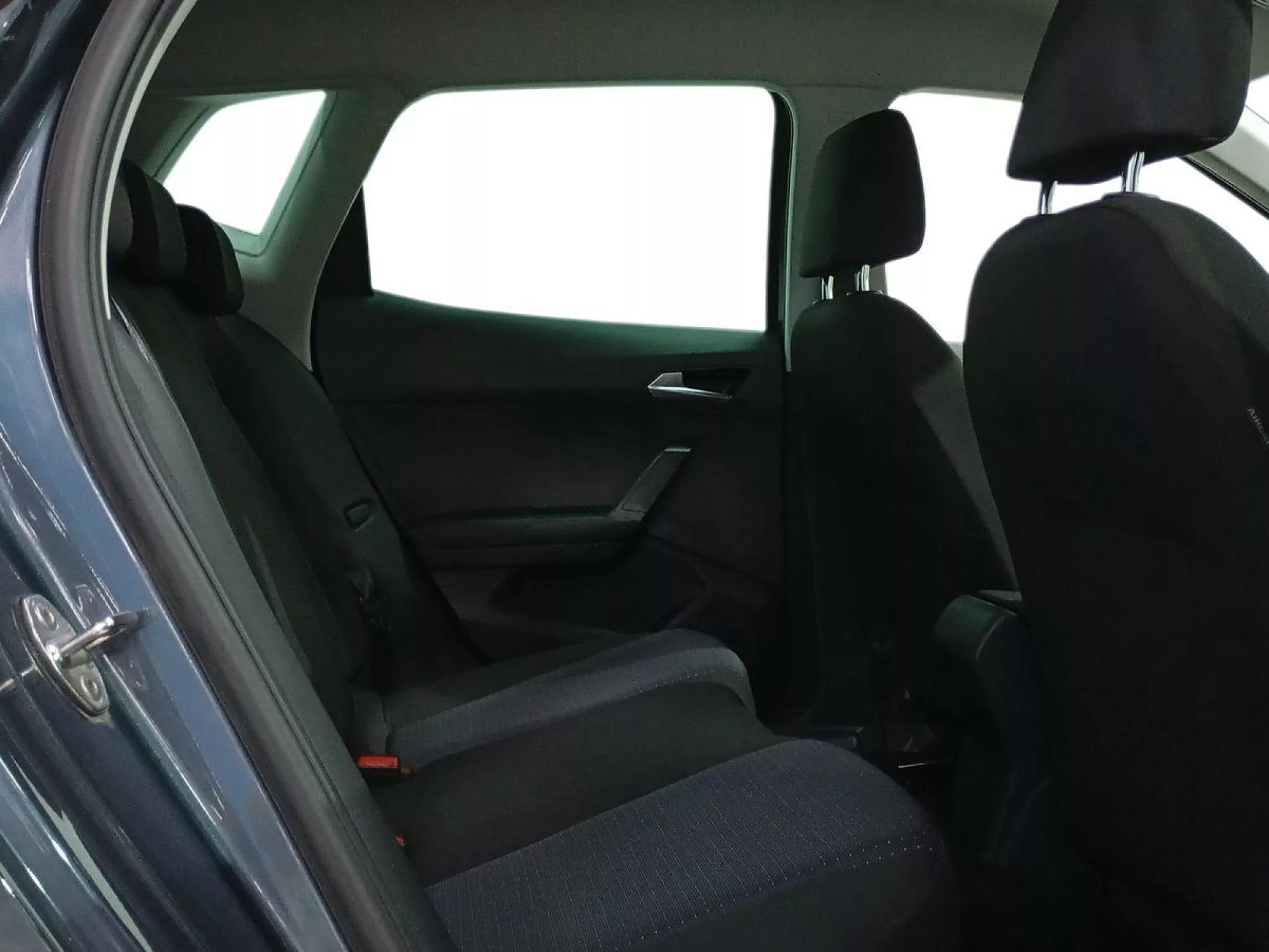 SEAT ARONA Gasolina 2025 segunda-mano Jaén