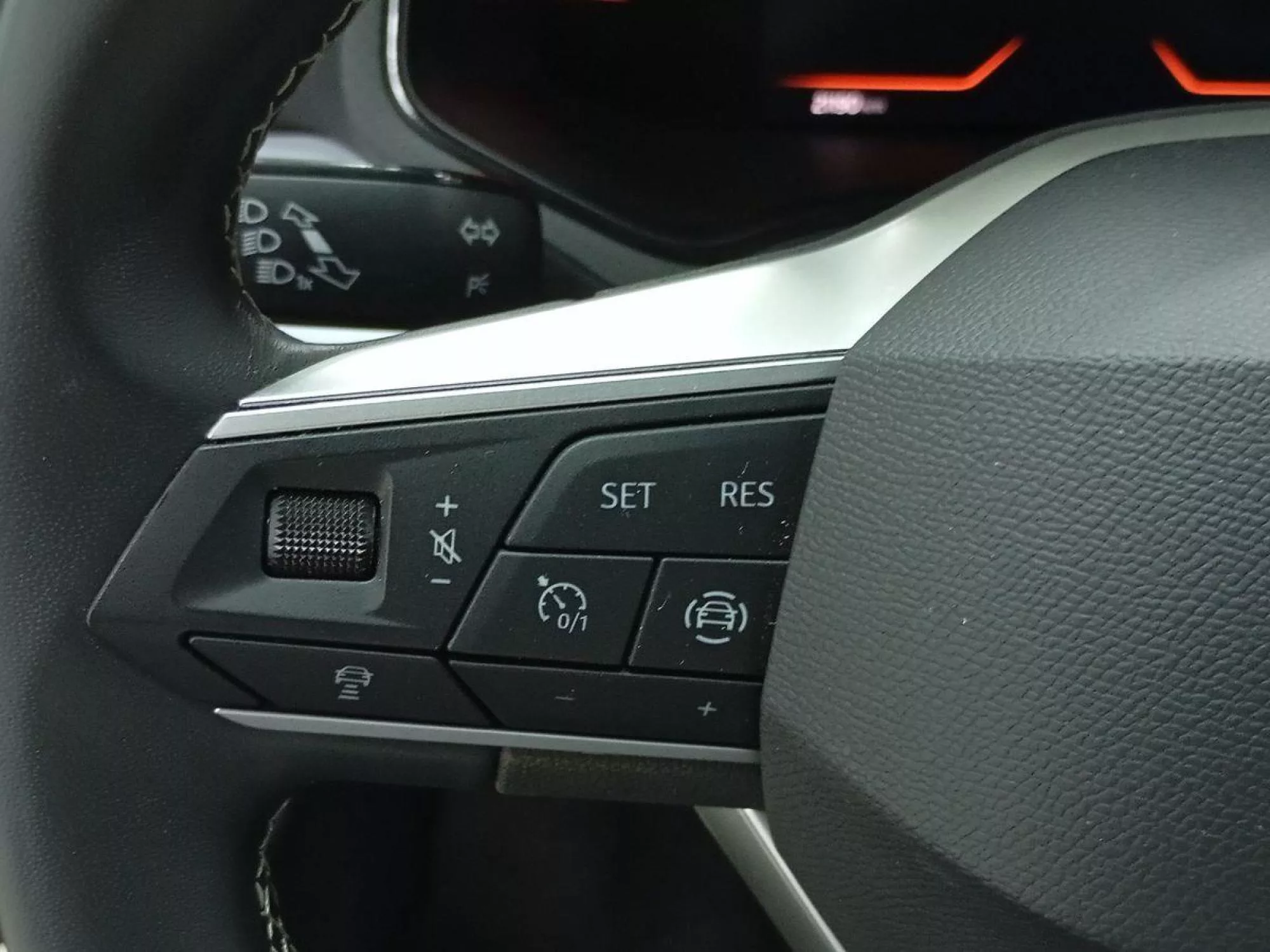 SEAT ARONA Gasolina 2025 segunda-mano Jaén