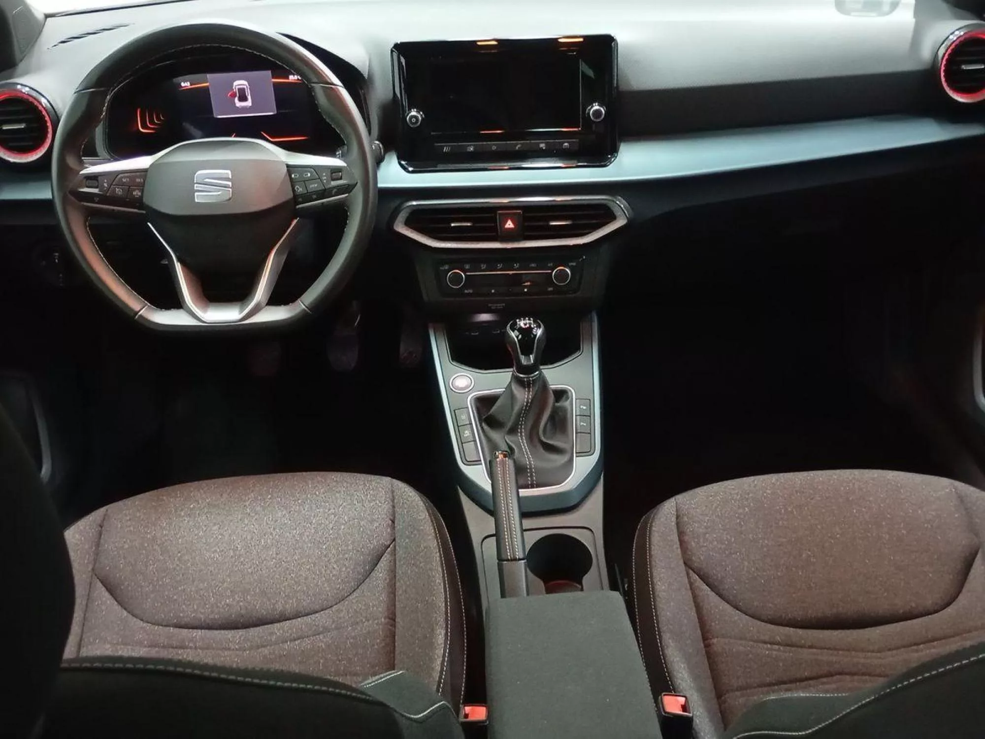 SEAT ARONA Gasolina 2025 segunda-mano Jaén