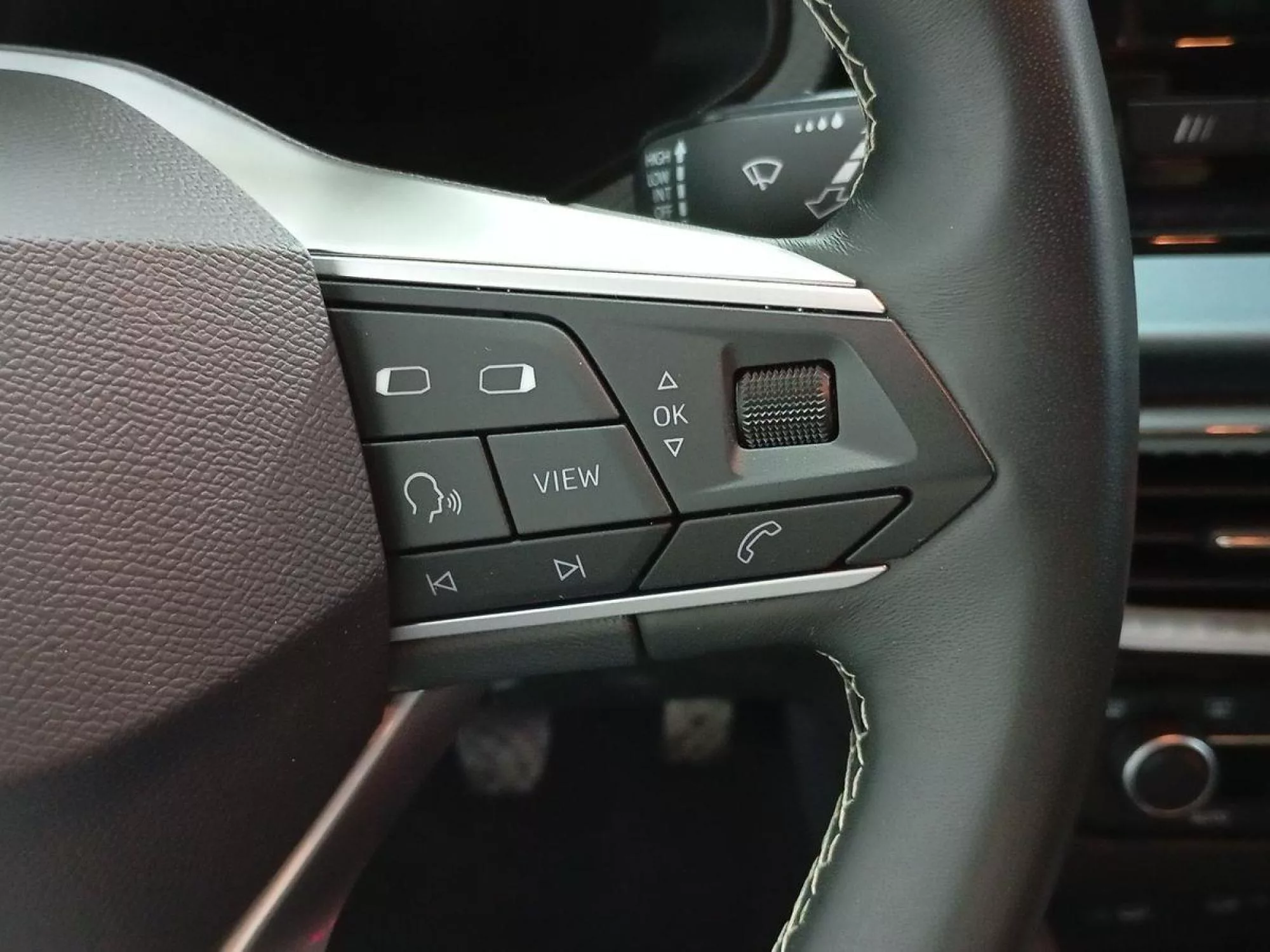 SEAT ARONA Gasolina 2025 segunda-mano Jaén