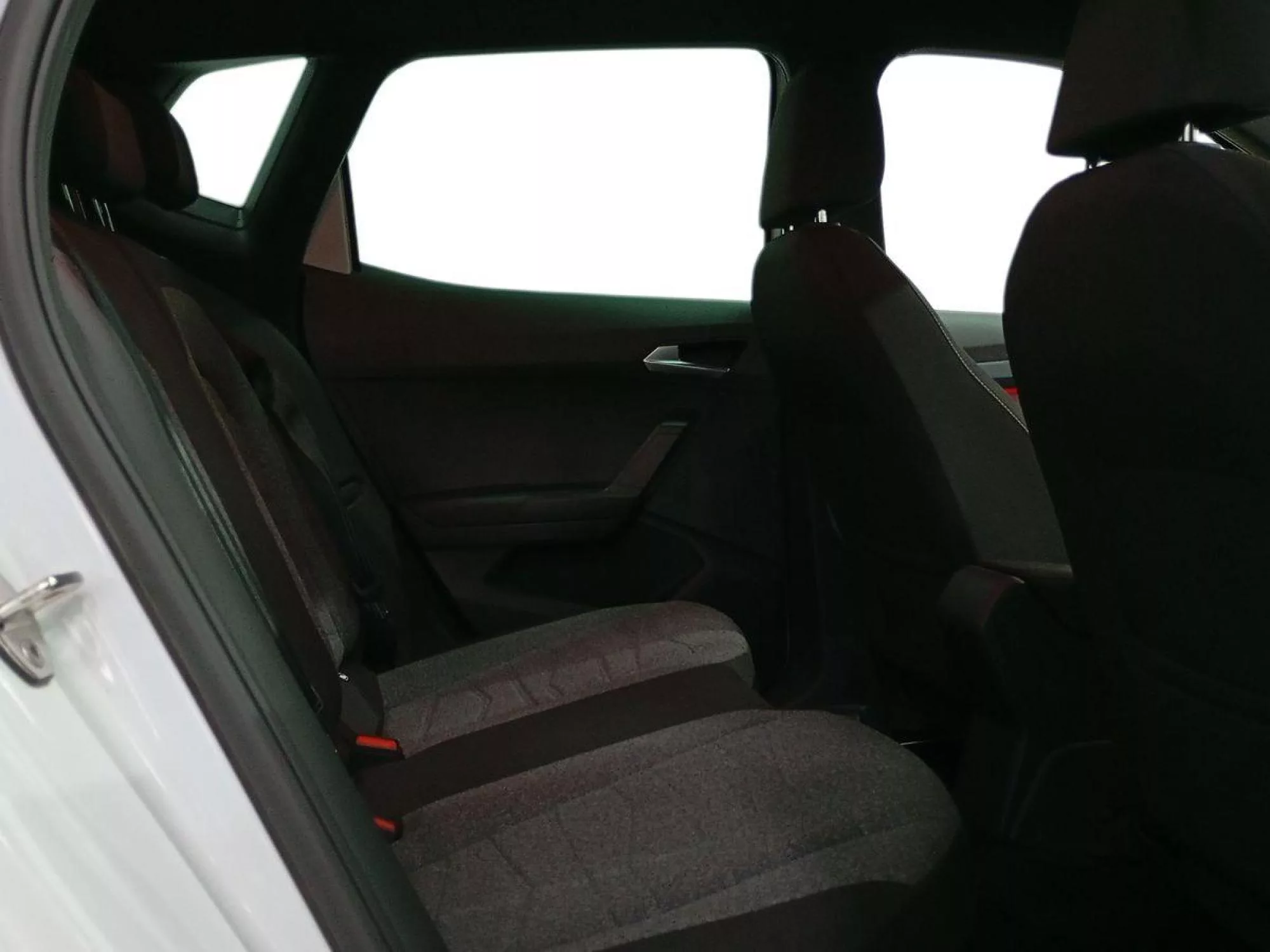 SEAT ARONA Gasolina 2025 segunda-mano Jaén
