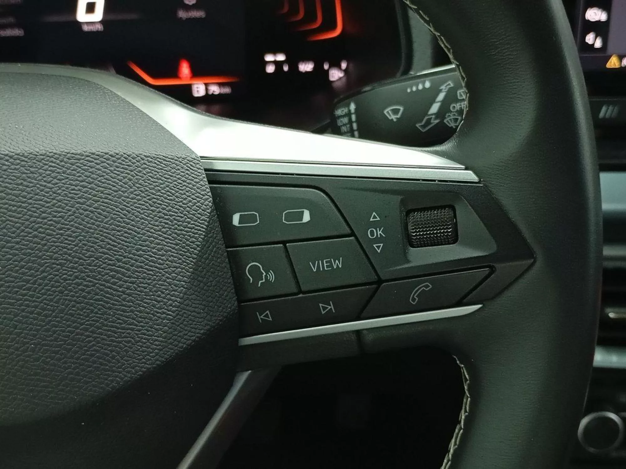 SEAT ARONA Gasolina 2025 segunda-mano Jaén
