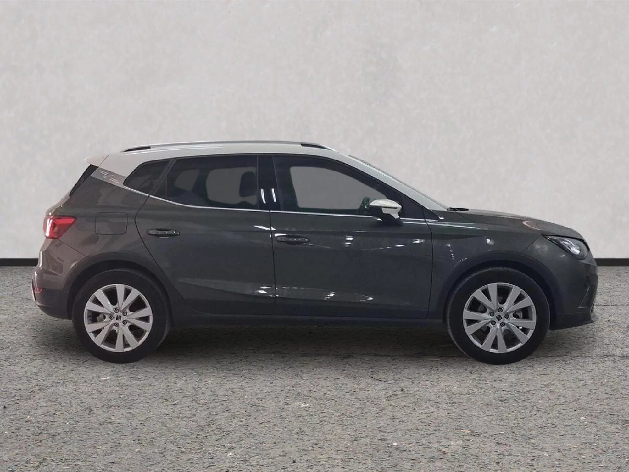 SEAT ARONA Gasolina 2025 segunda-mano Jaén
