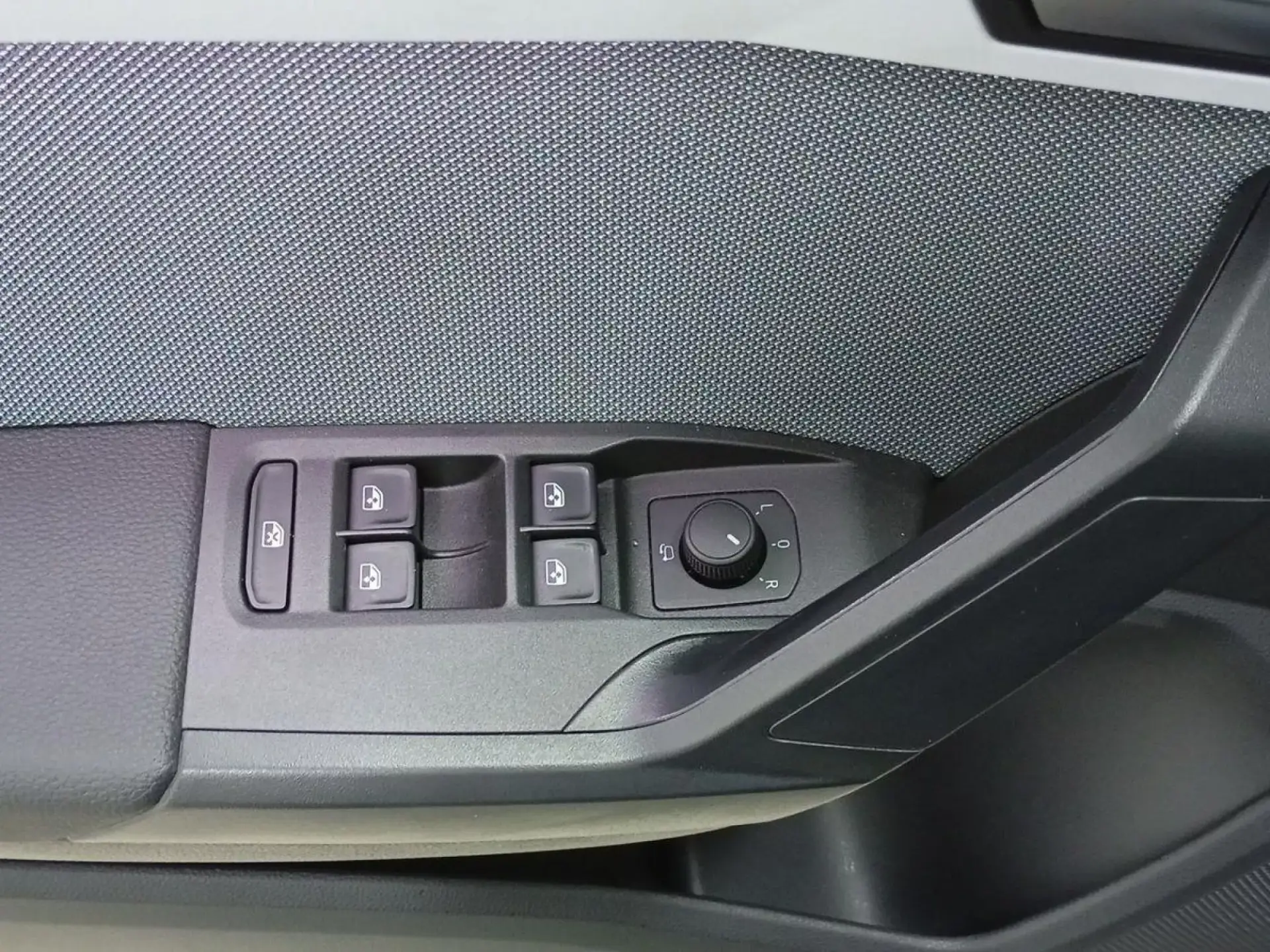 SEAT IBIZA Gasolina 2025 km 0 Jaén