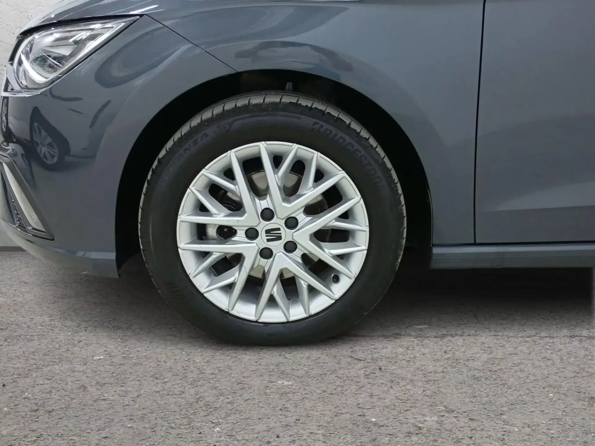 SEAT IBIZA Gasolina 2025 km 0 Jaén