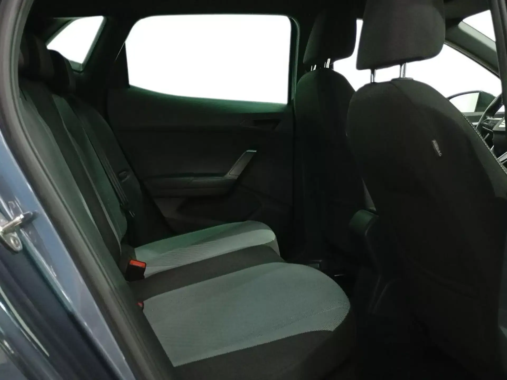 SEAT IBIZA Gasolina 2025 km 0 Jaén