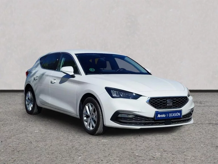 SEAT LEON Gasolina 2025 km 0 Jaén