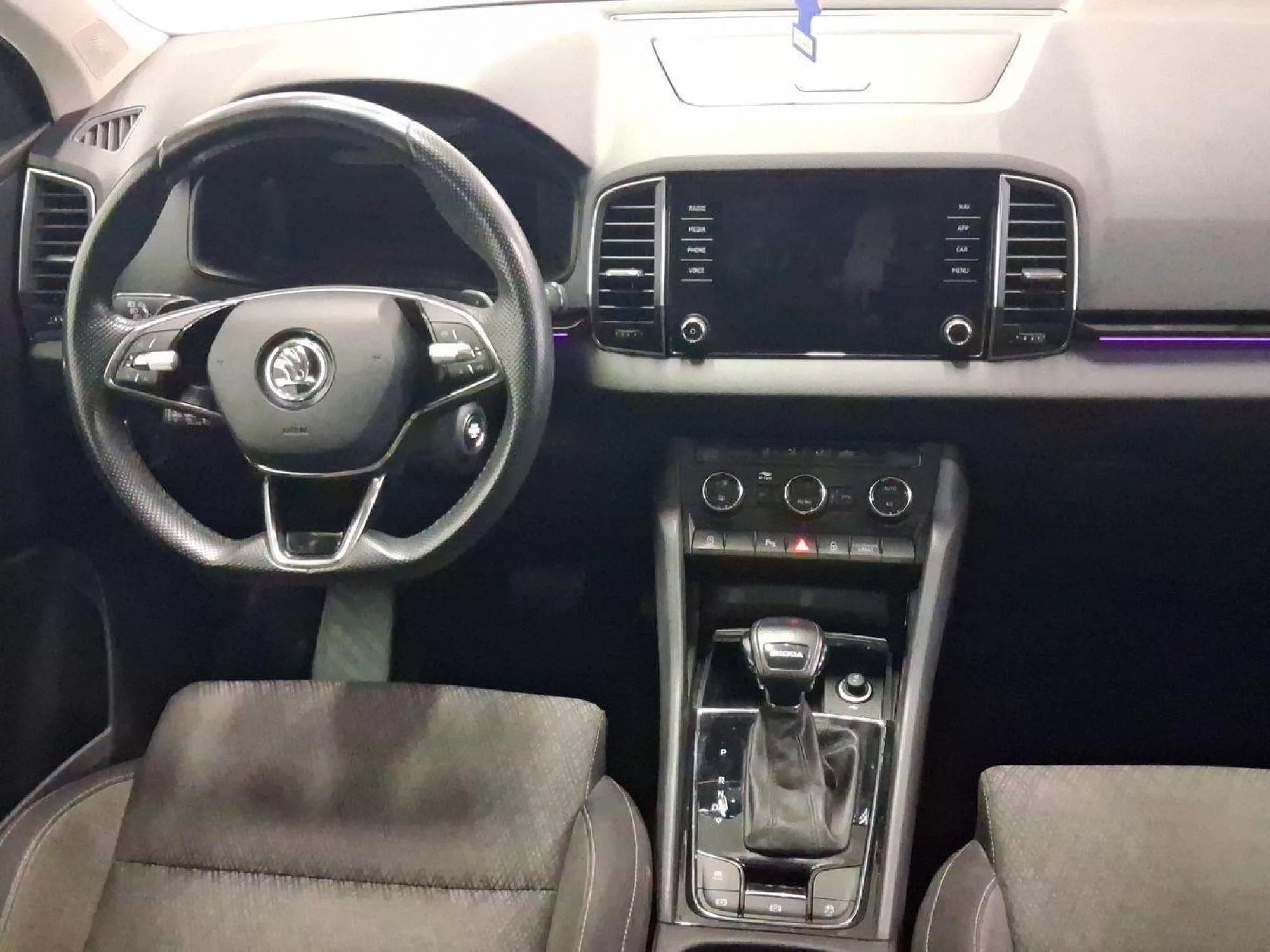 SKODA KAROQ Diesel 2023 segunda-mano Jaén