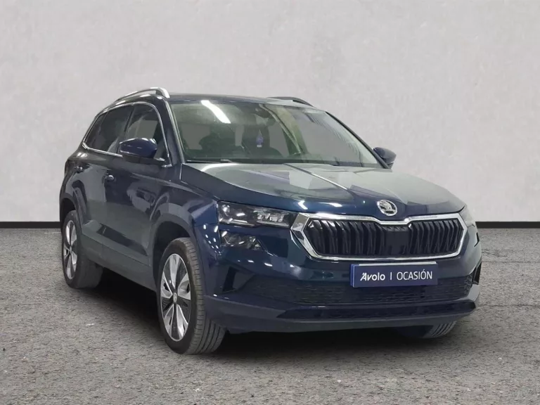 SKODA KAROQ Diesel 2023 segunda-mano Jaén