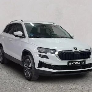 SKODA KAROQ Gasolina 2025 segunda-mano Jaén