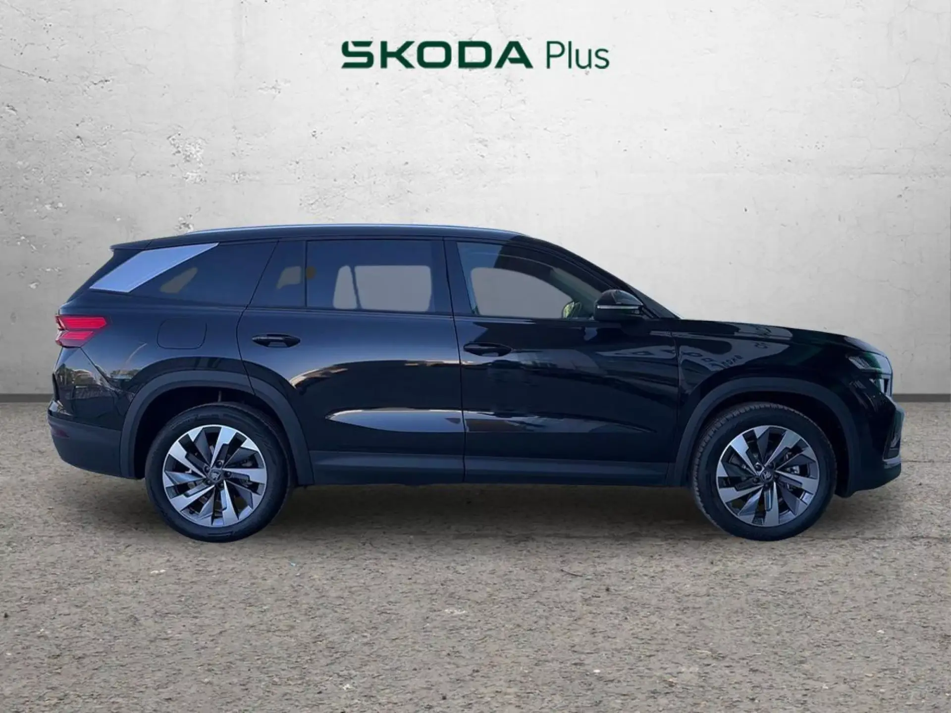 SKODA KODIAQ Hibrido enchufable 2026 km 0 Jaén
