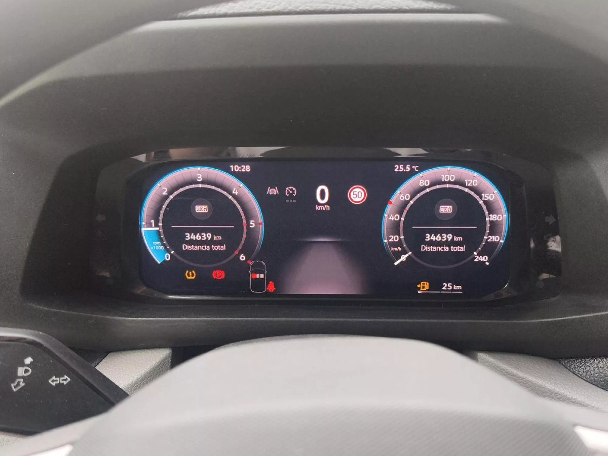 VOLKSWAGEN CRAFTER FURGON Diesel 2025 segunda-mano Jaén