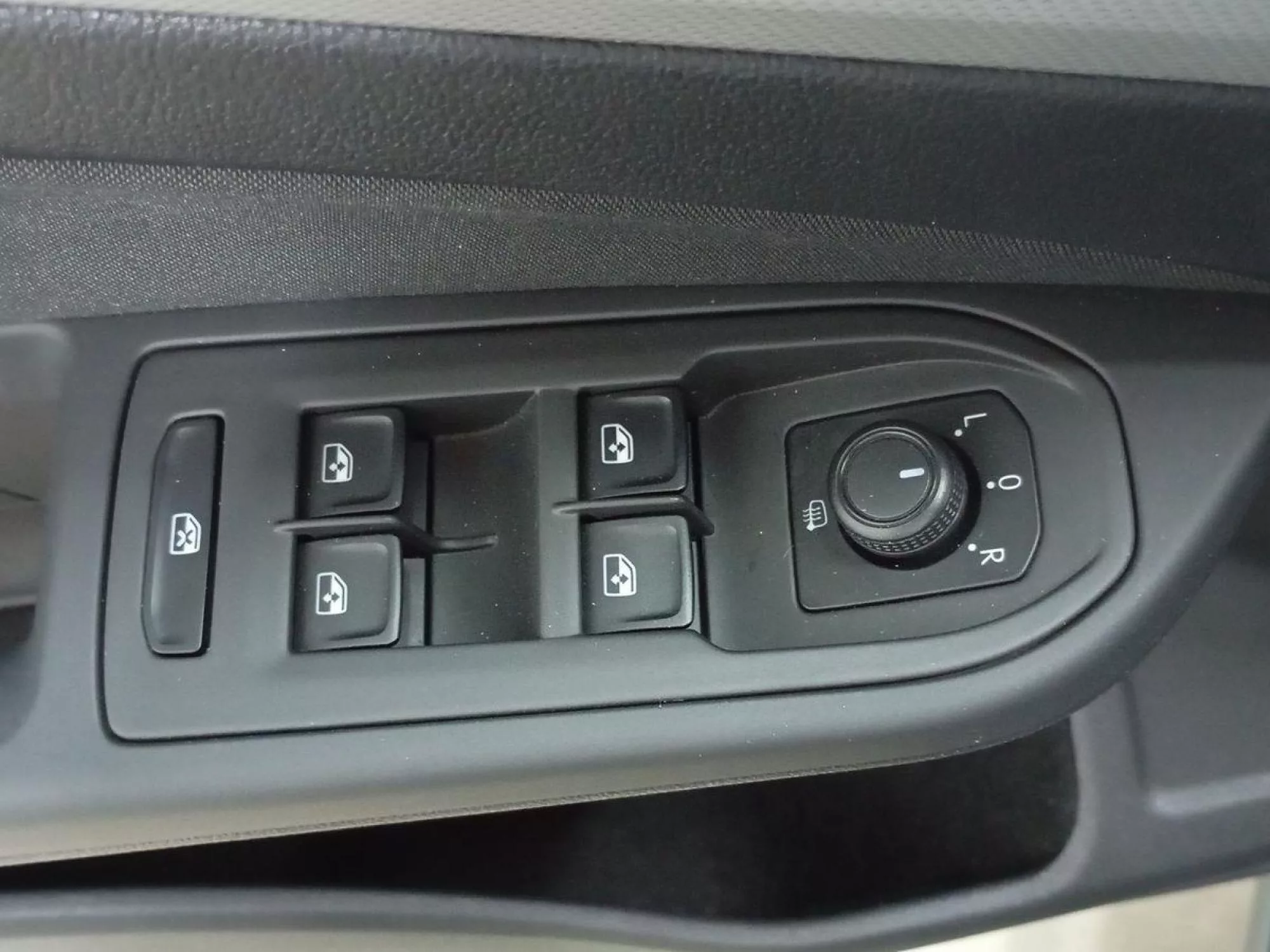 VOLKSWAGEN GOLF Diesel 2022 segunda-mano Jaén