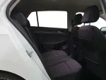 VOLKSWAGEN GOLF Hibrido 2023 segunda-mano Jaén